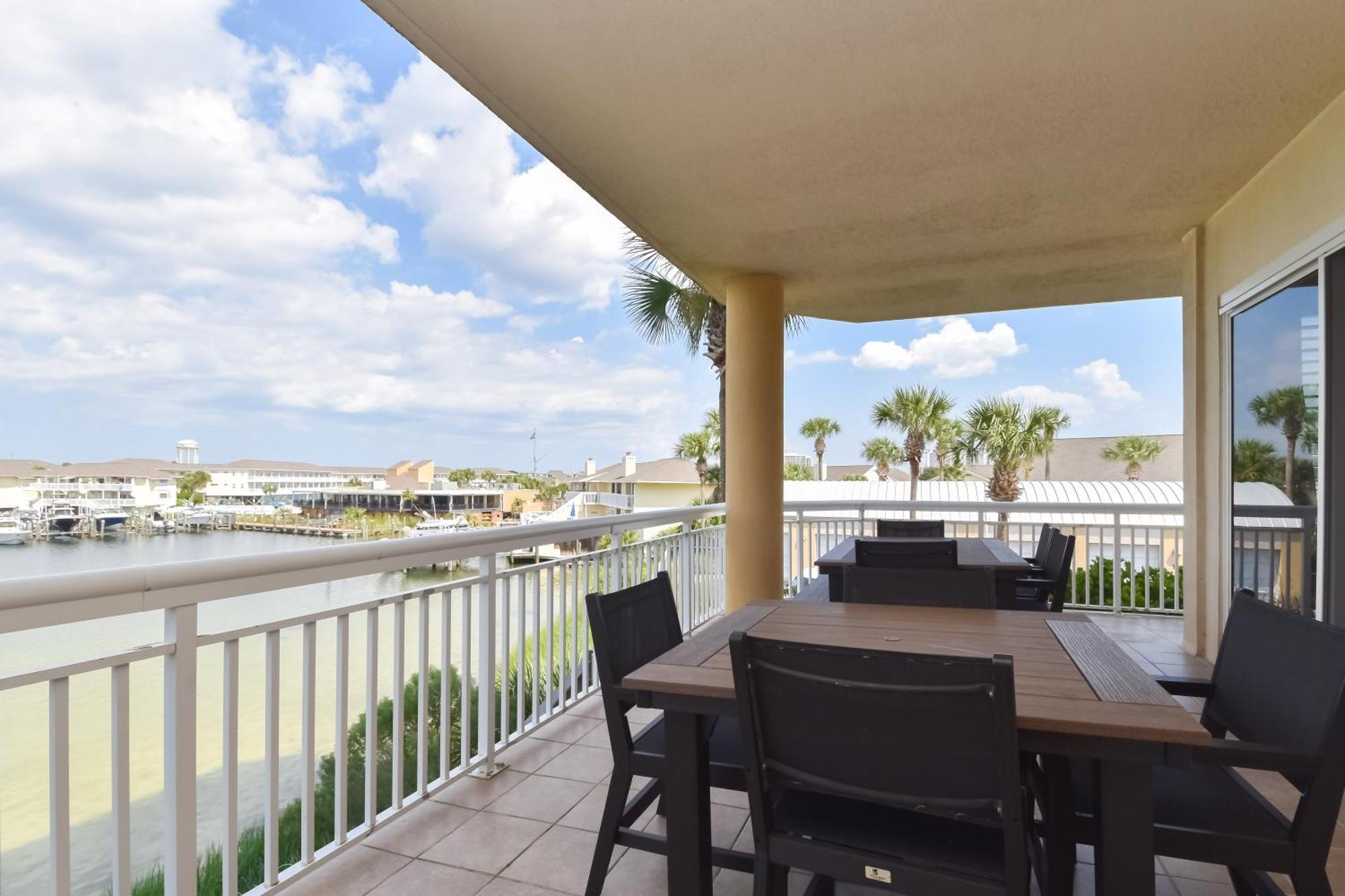 Harbor Landing 104a Apartment Destin