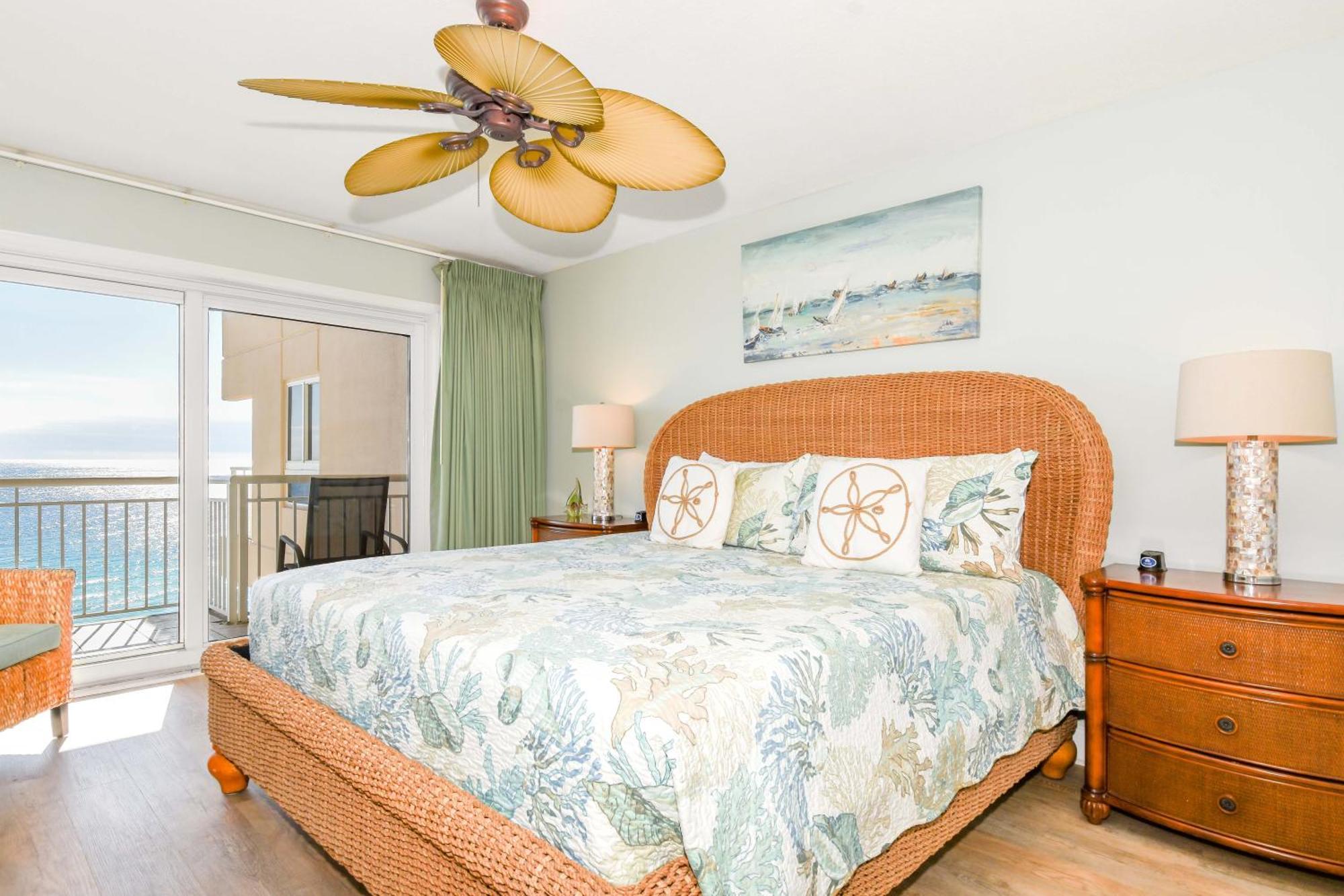 Apartment Towers 131 Destin