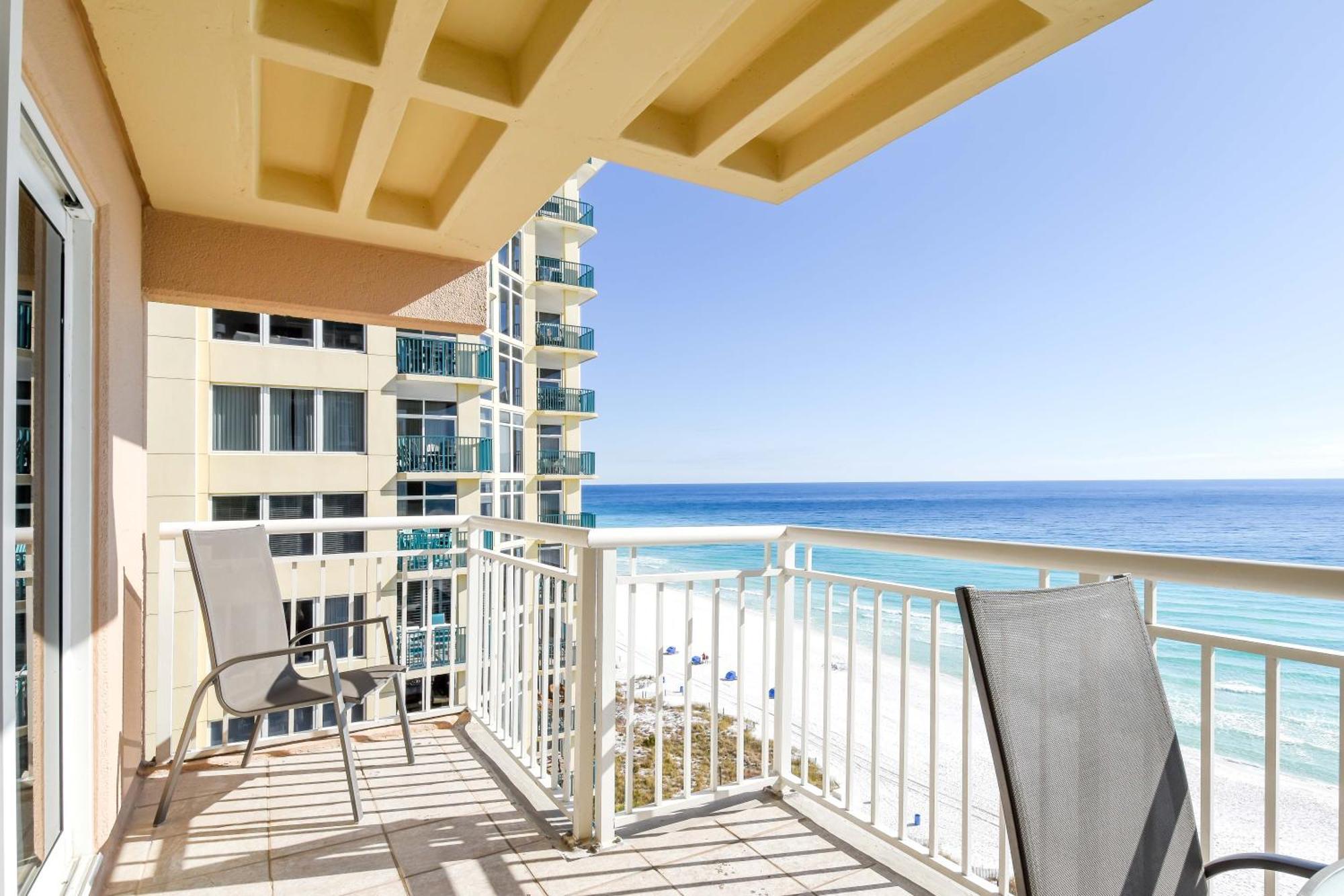 Towers 131 * Destin