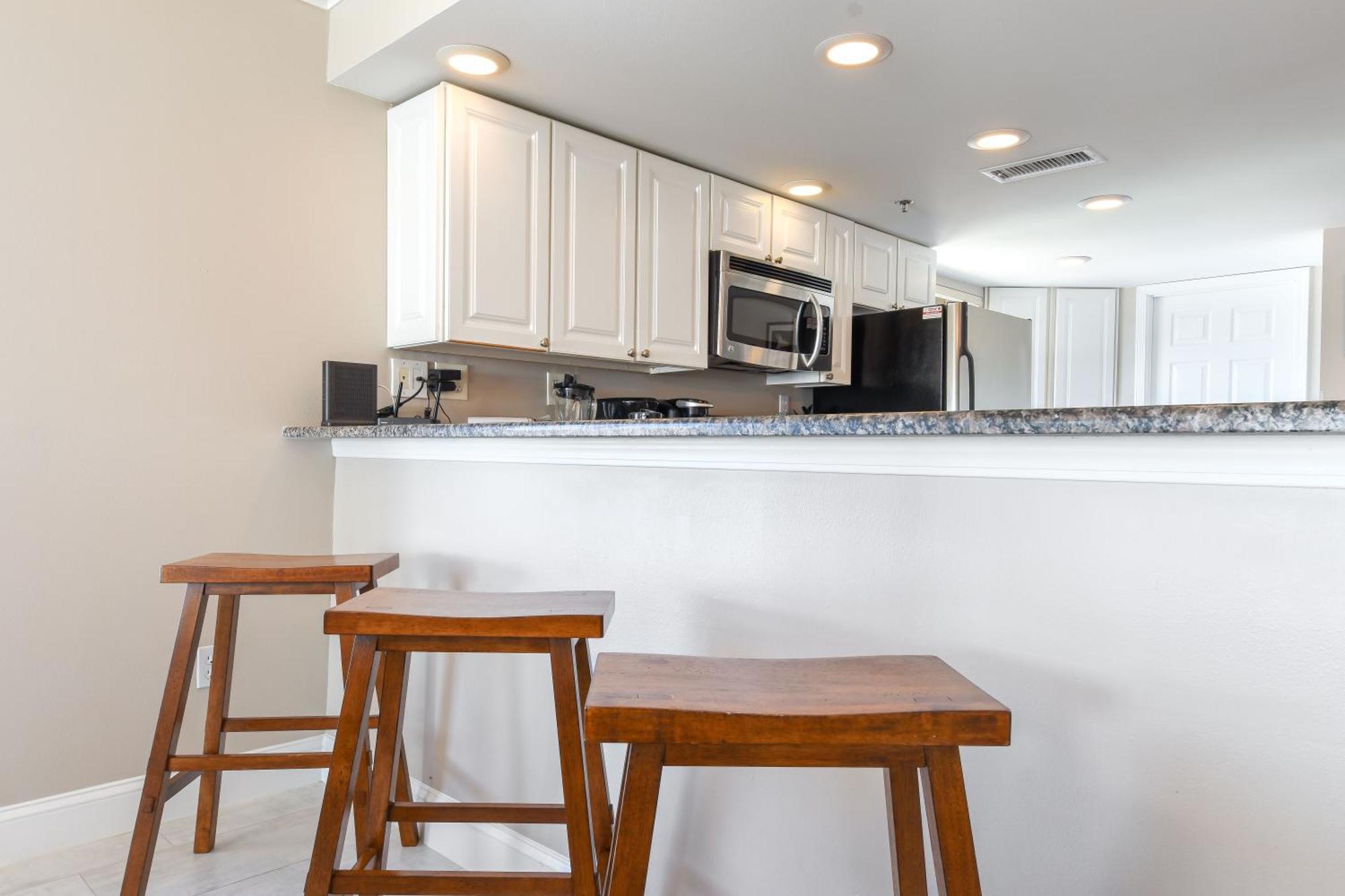 Apartment Towers 133 *