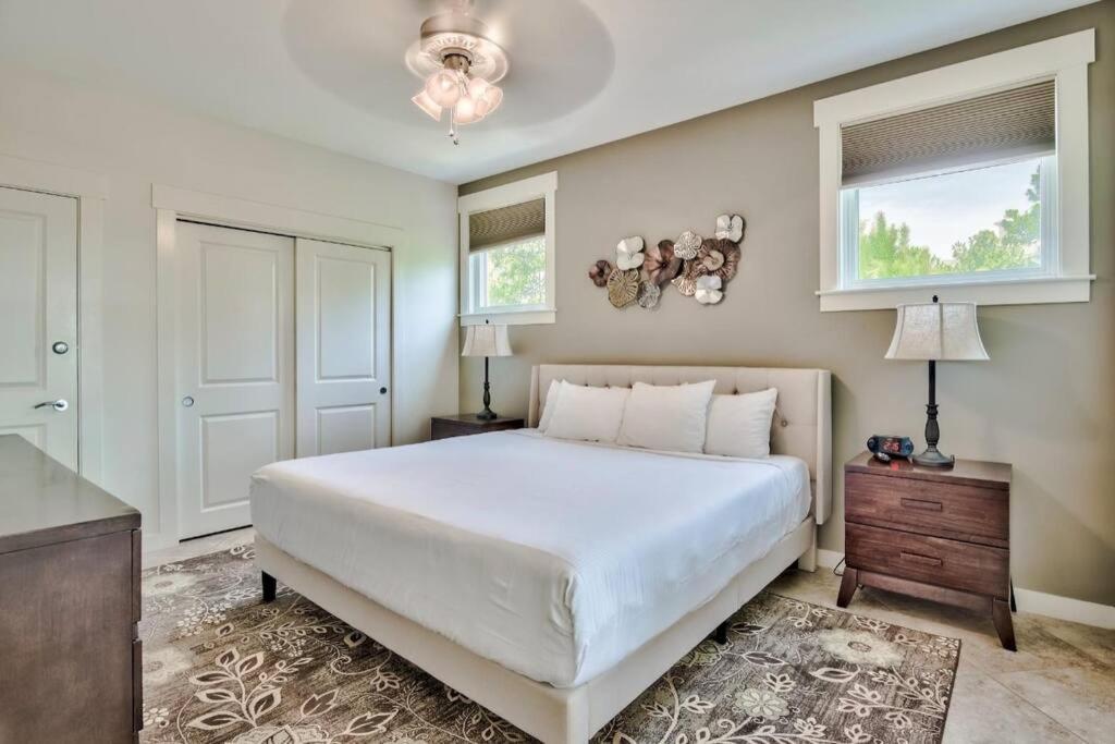 3 Bedroom Sandestin In Baytowne Wharf!