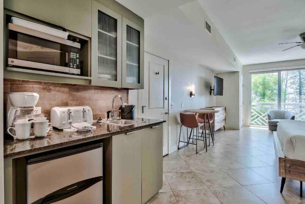 3 Bedroom Sandestin In Baytowne Wharf! Holiday home *