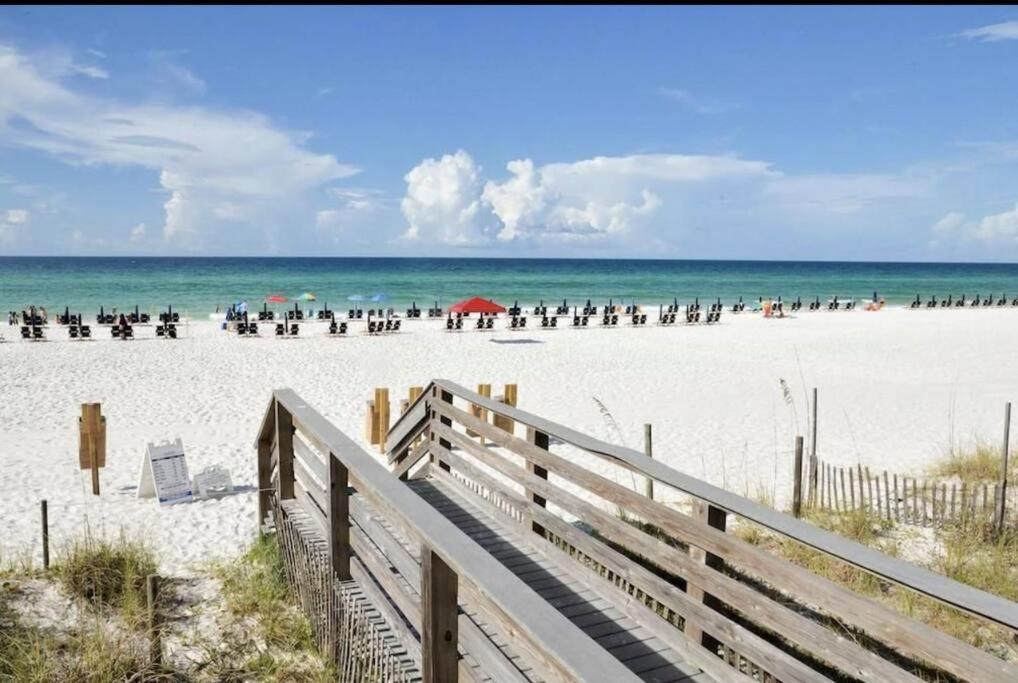 3 Bedroom Sandestin In Baytowne Wharf! Holiday home Destin