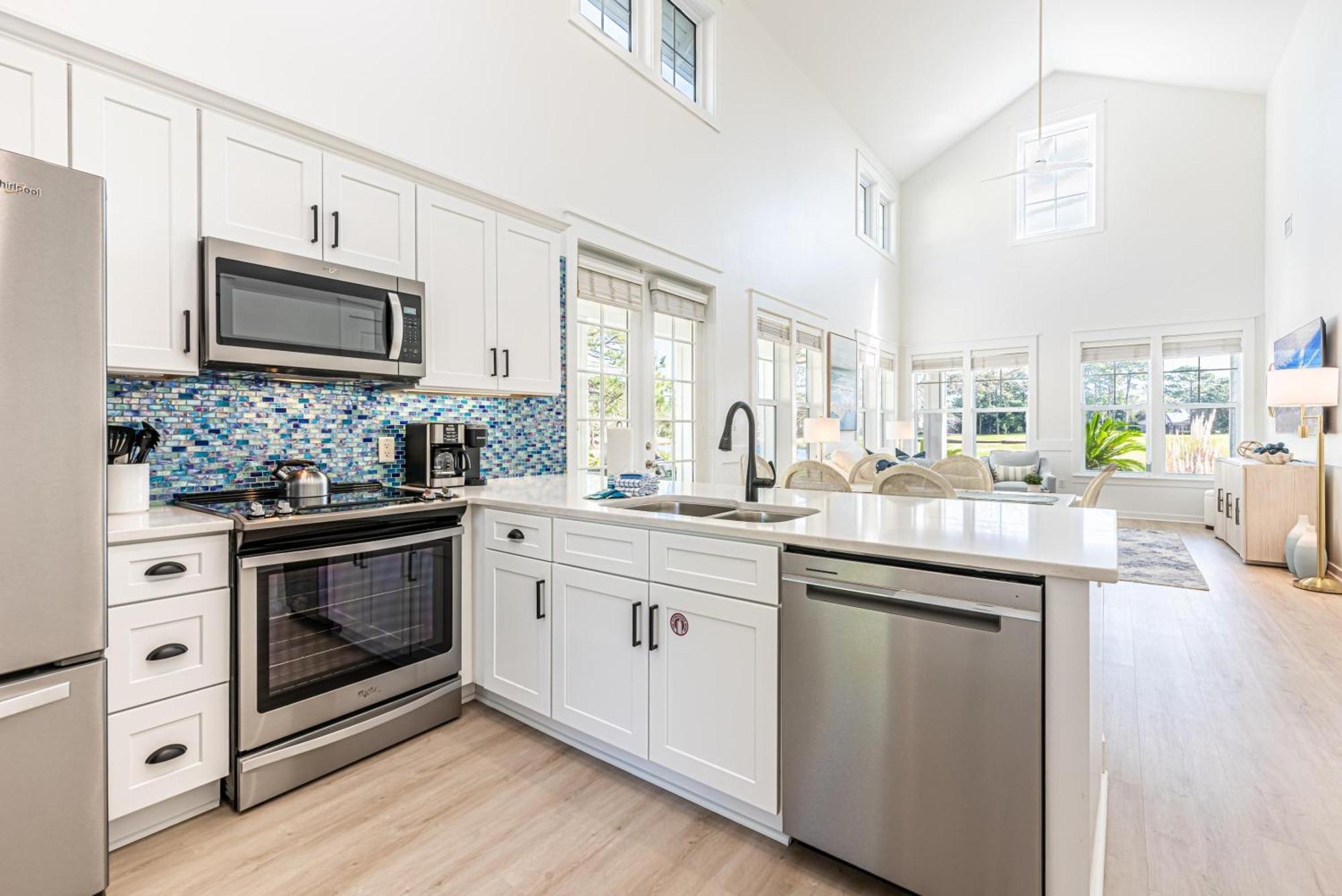 1321 Laurel Grove * Destin