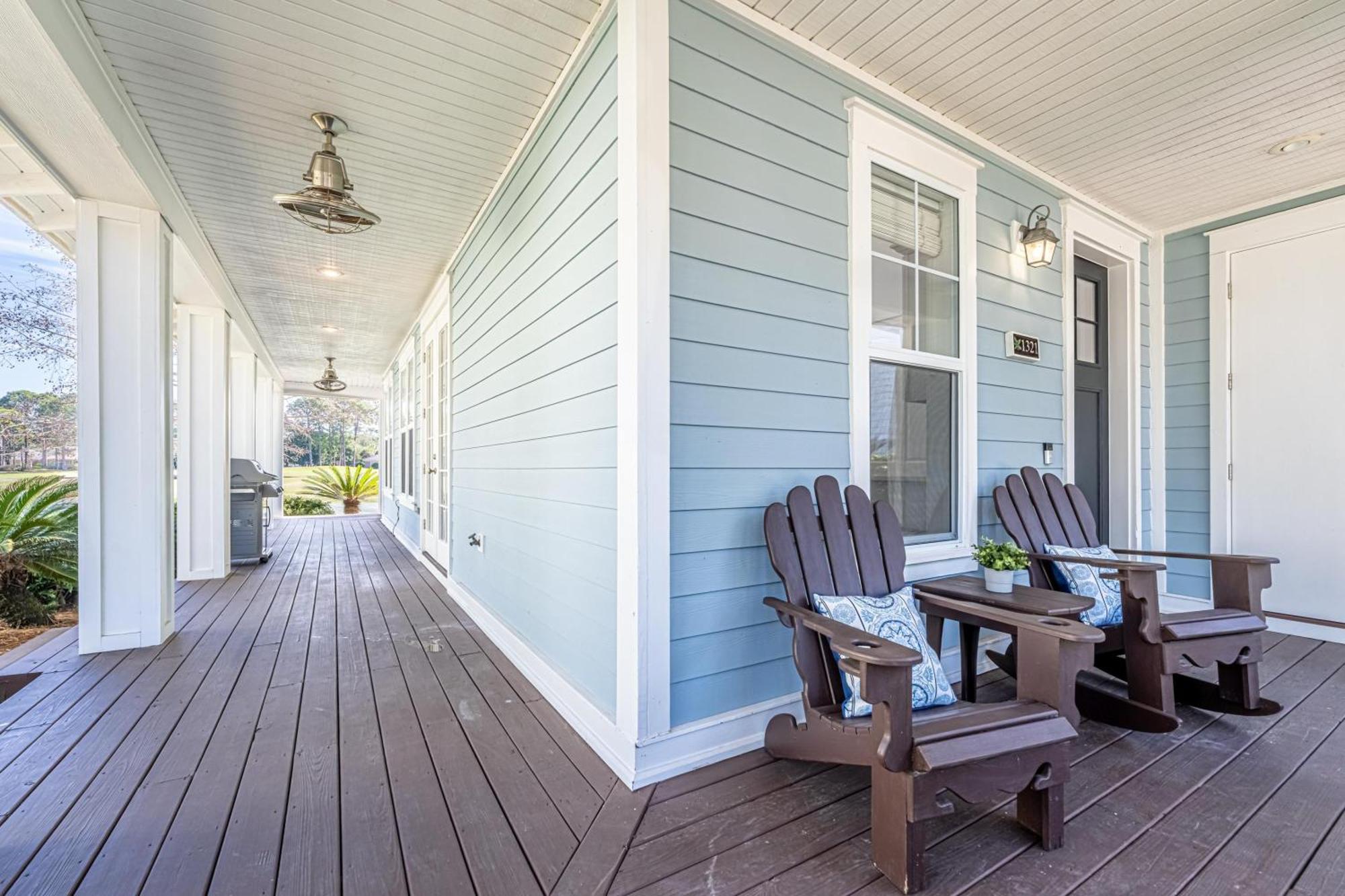 1321 Laurel Grove * Destin