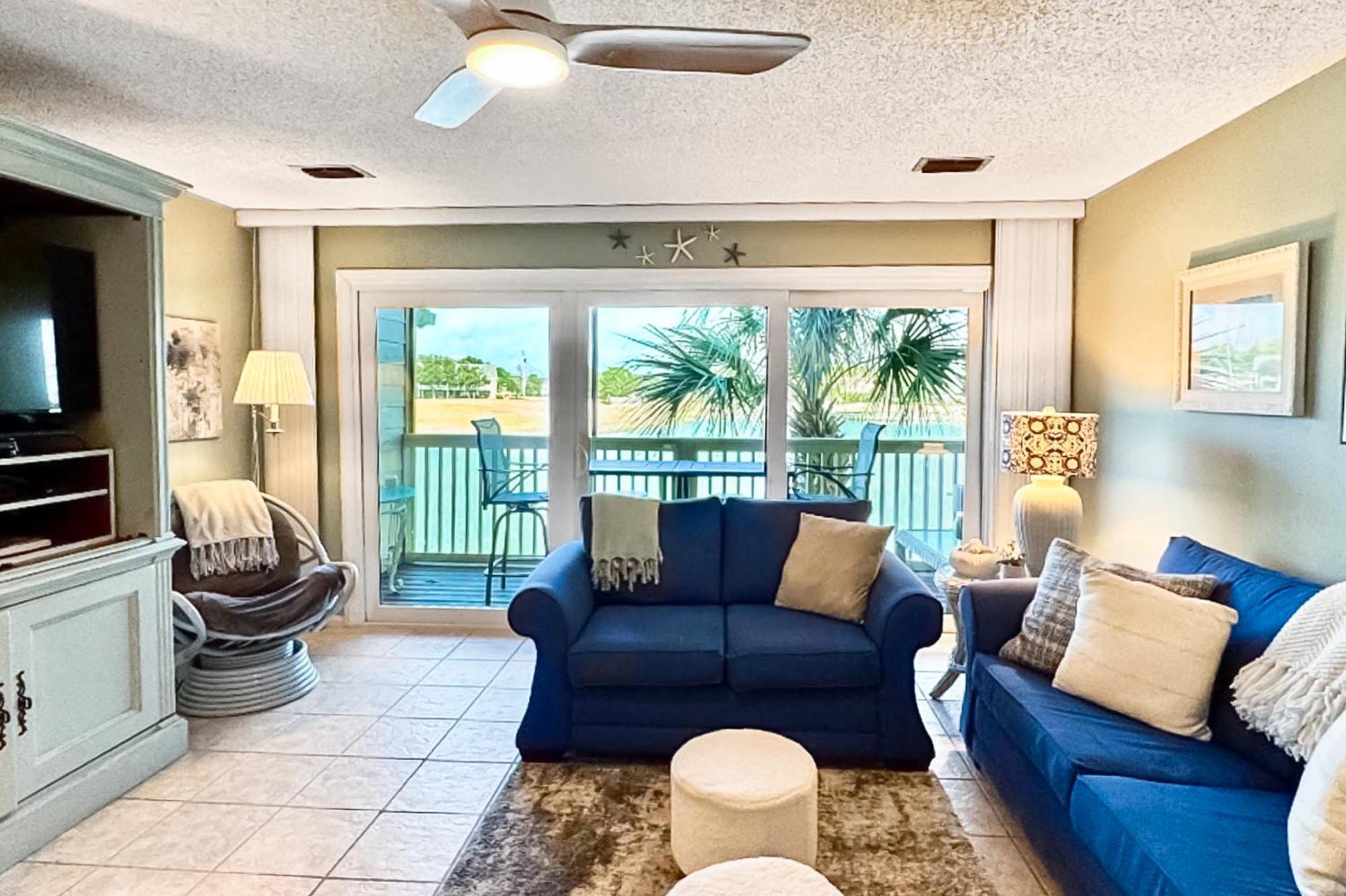 Seascape Lakefront 216 Destin
