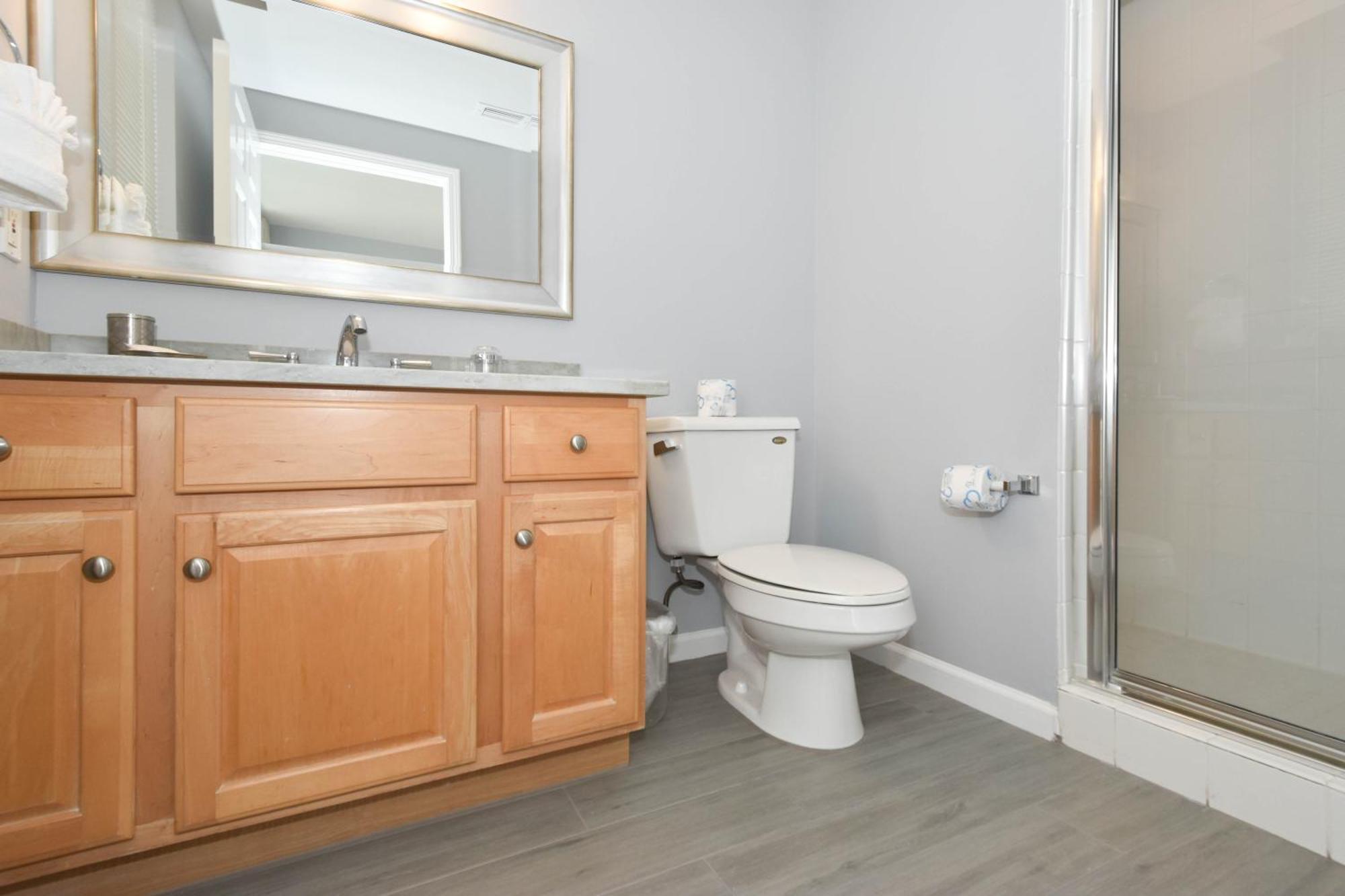Silver Towers E1503 Apartment *