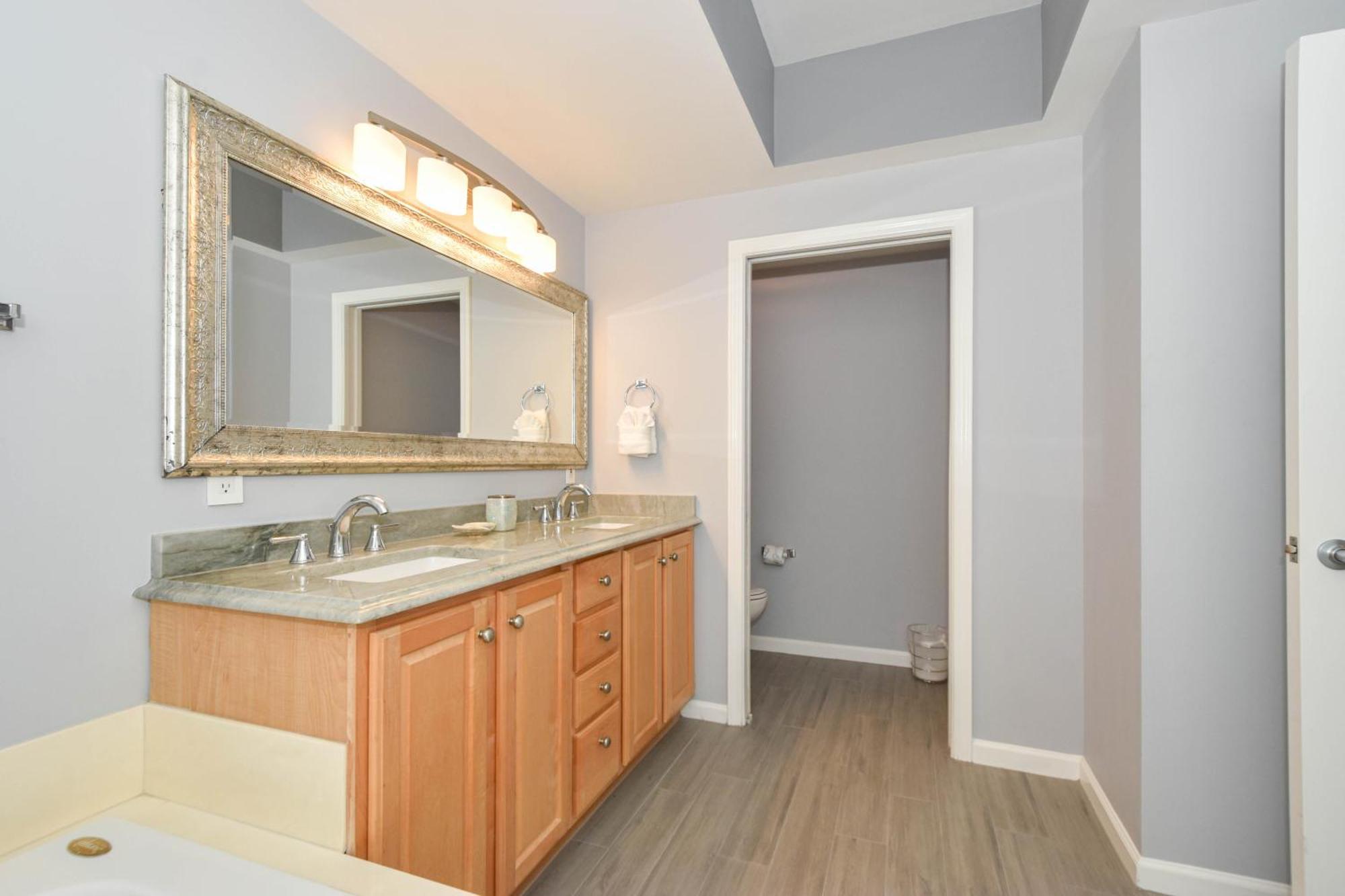 Silver Towers E1503 Apartment Destin