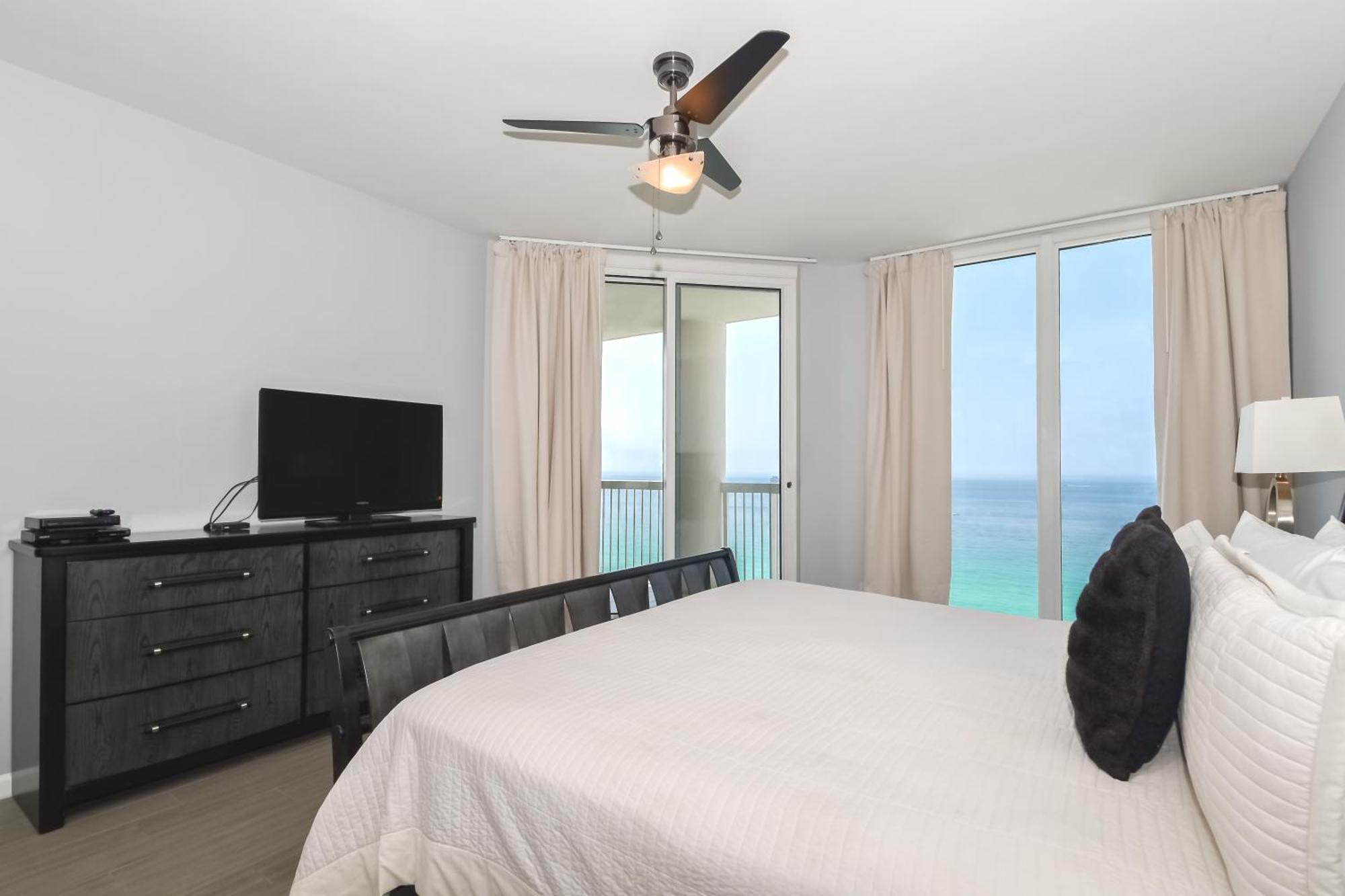 Silver Towers E1503 Apartment *