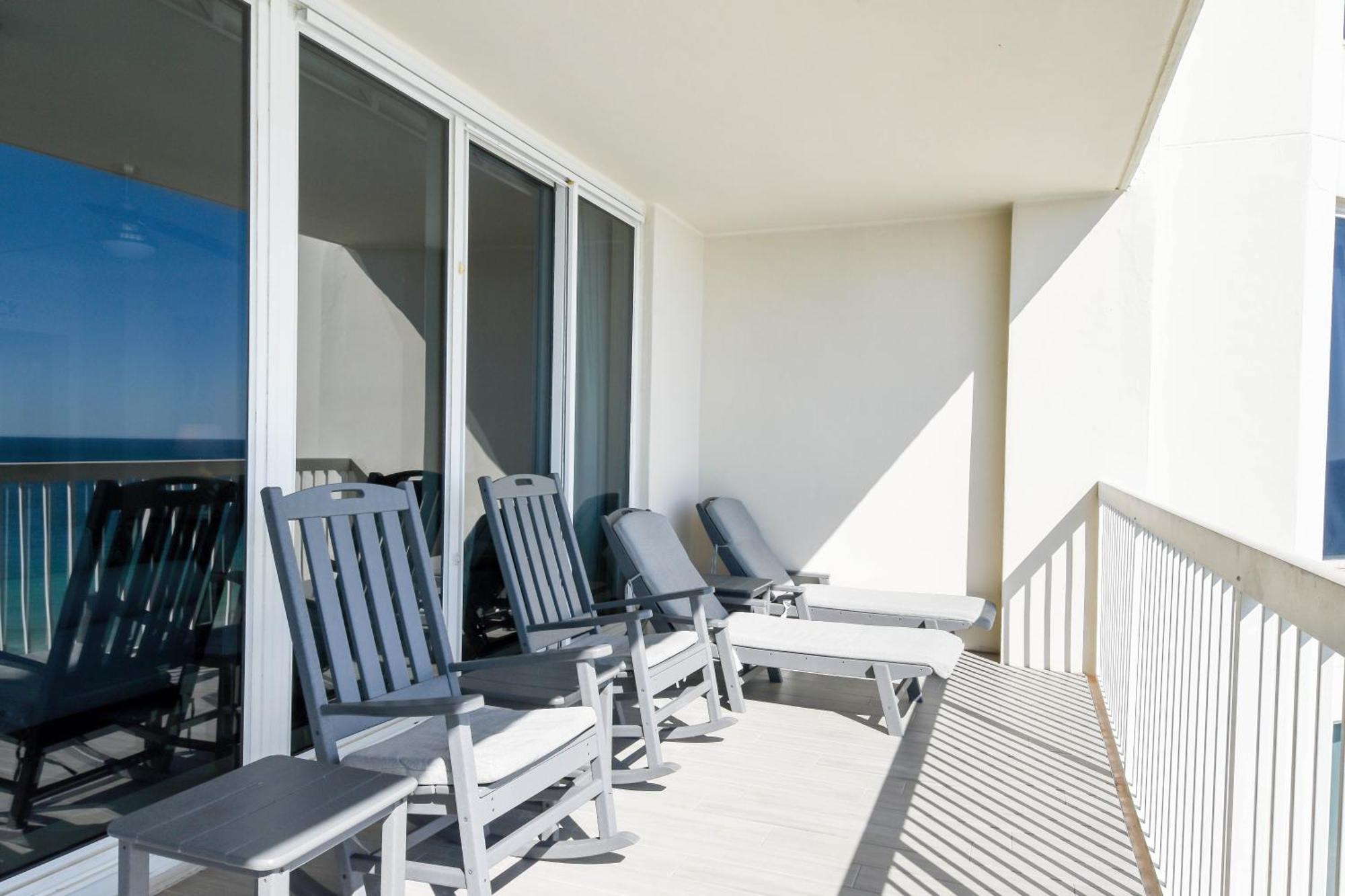 Silver Towers E1503 Apartment Destin