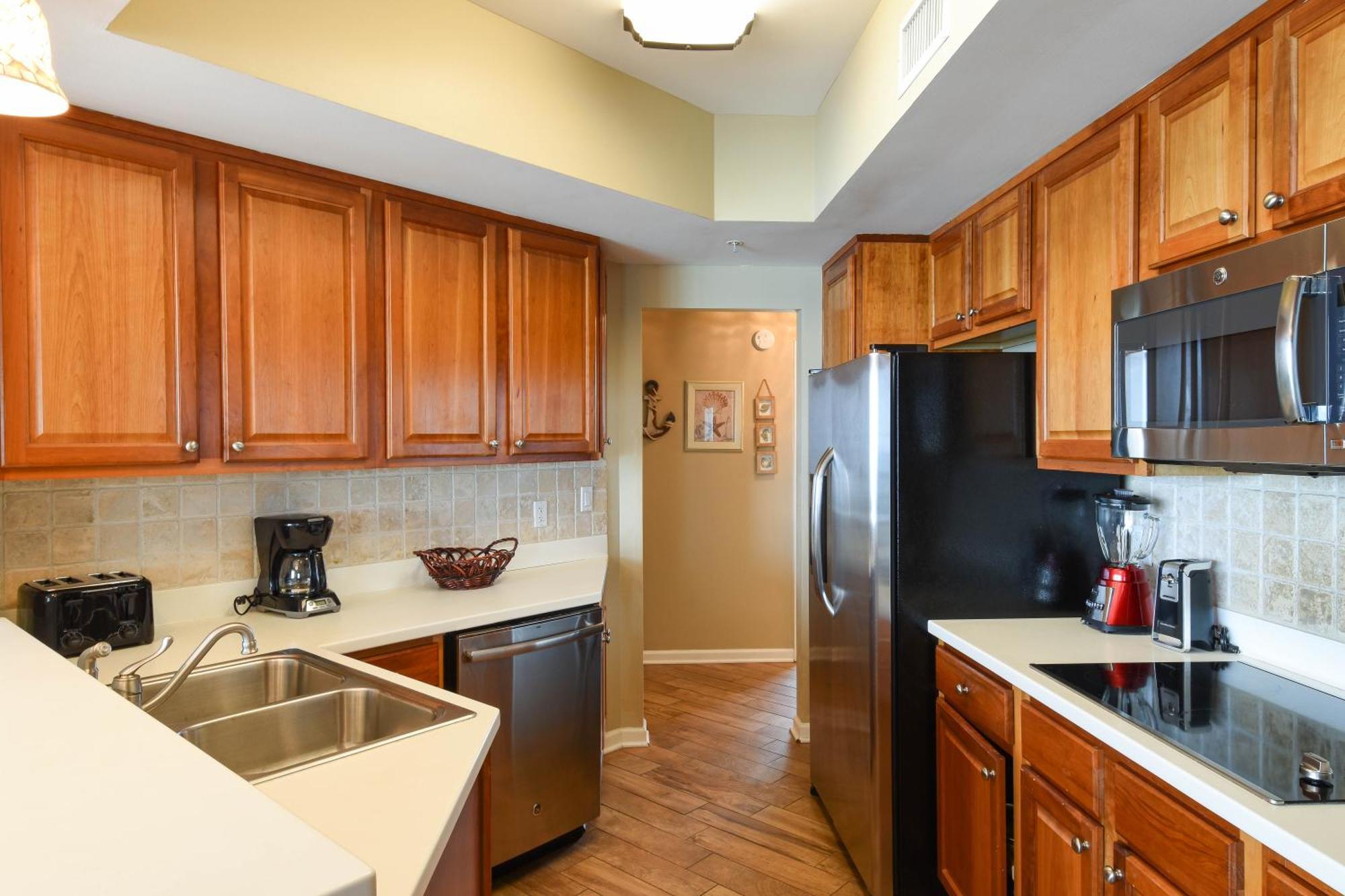 Silver Towers W504 Apartment