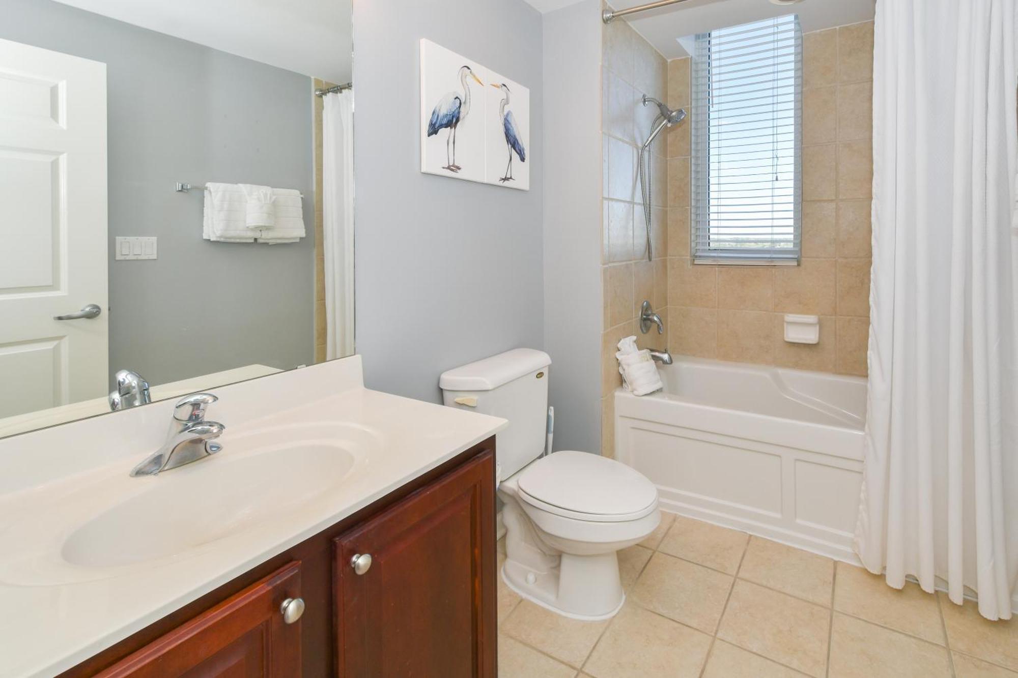 Silver Towers W704 Apartment Destin