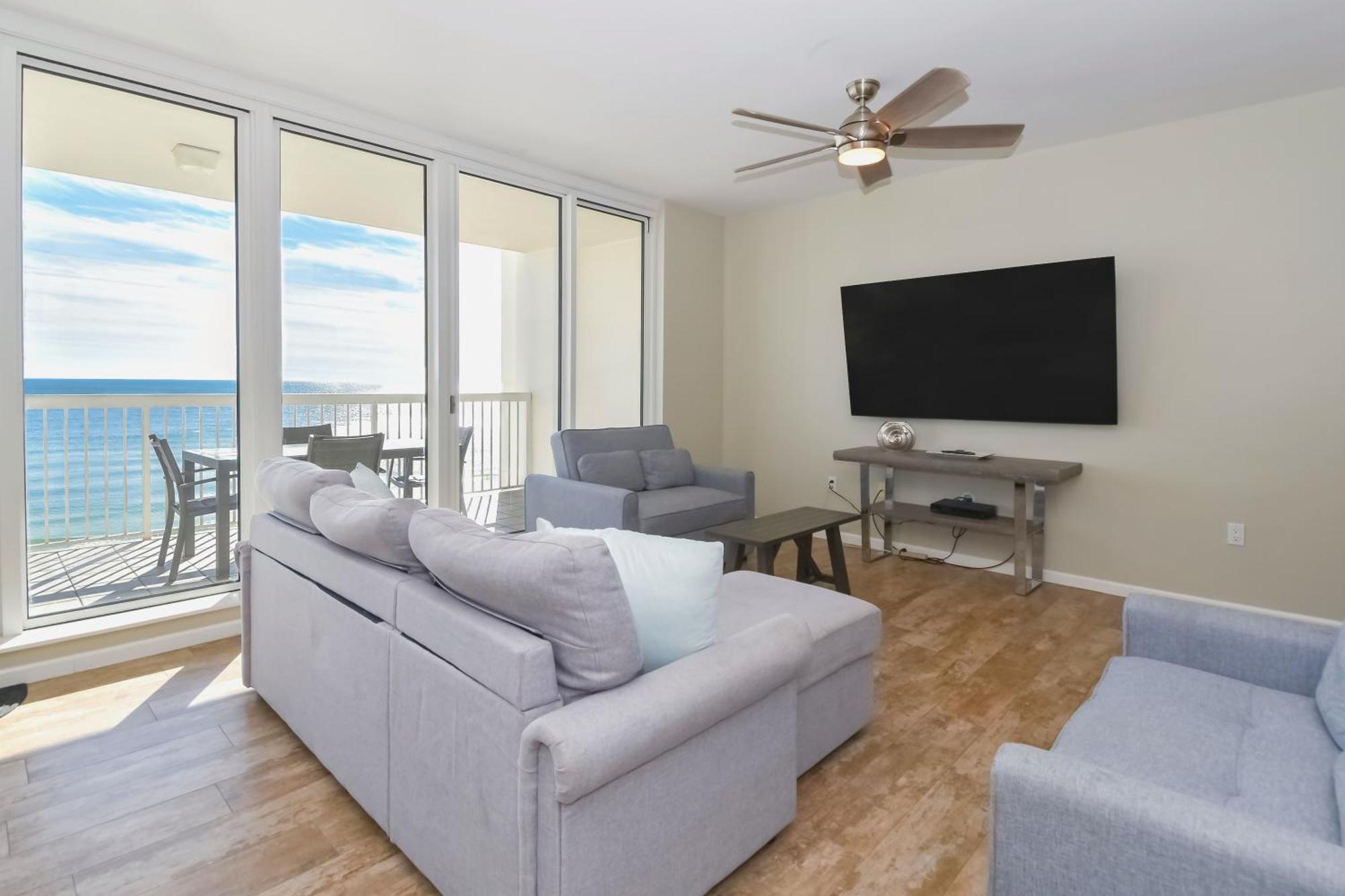 Silver Towers W704 Apartment *
