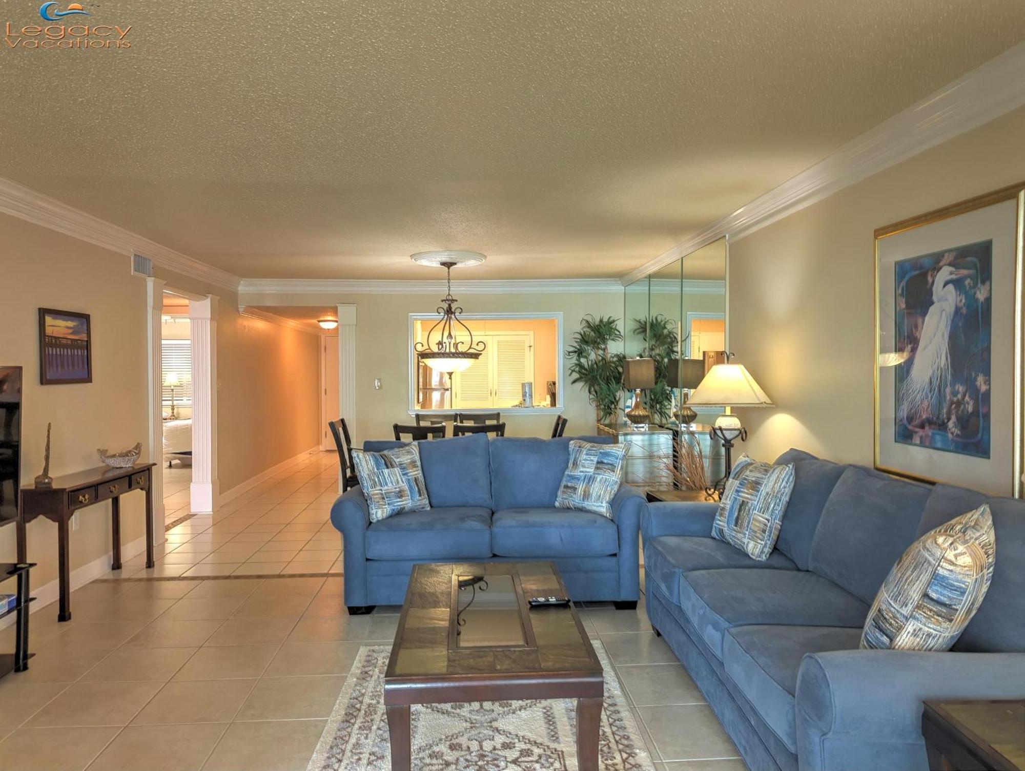 Slt #2043 - Stunning View! Free Service! Apartment *