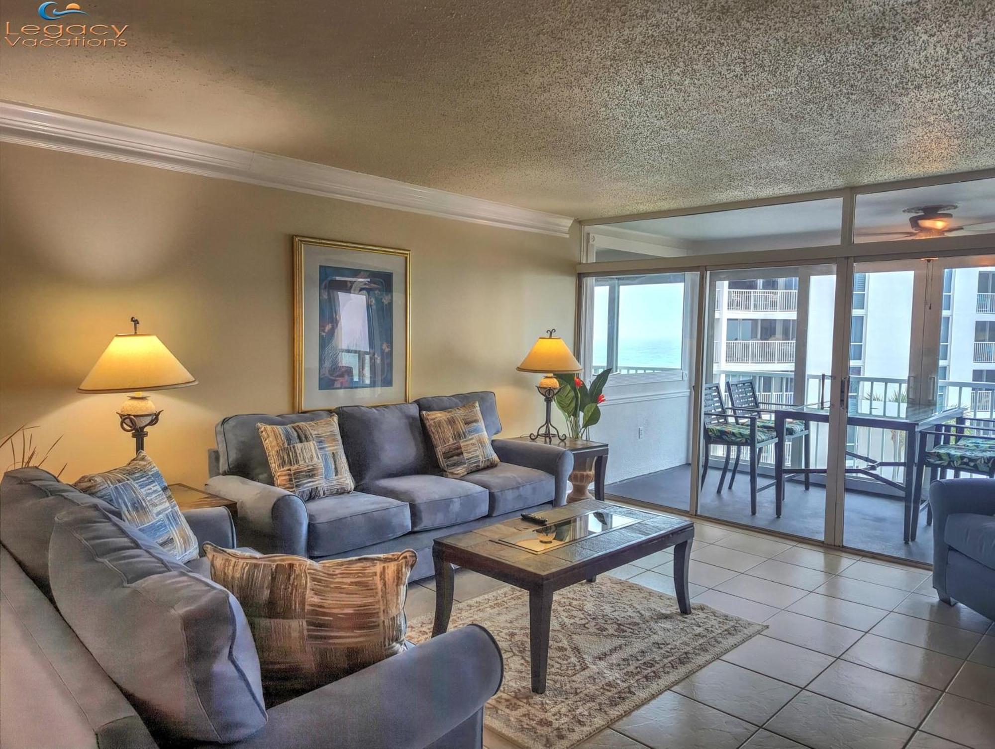 Slt #2043 - Stunning View! Free Service! *