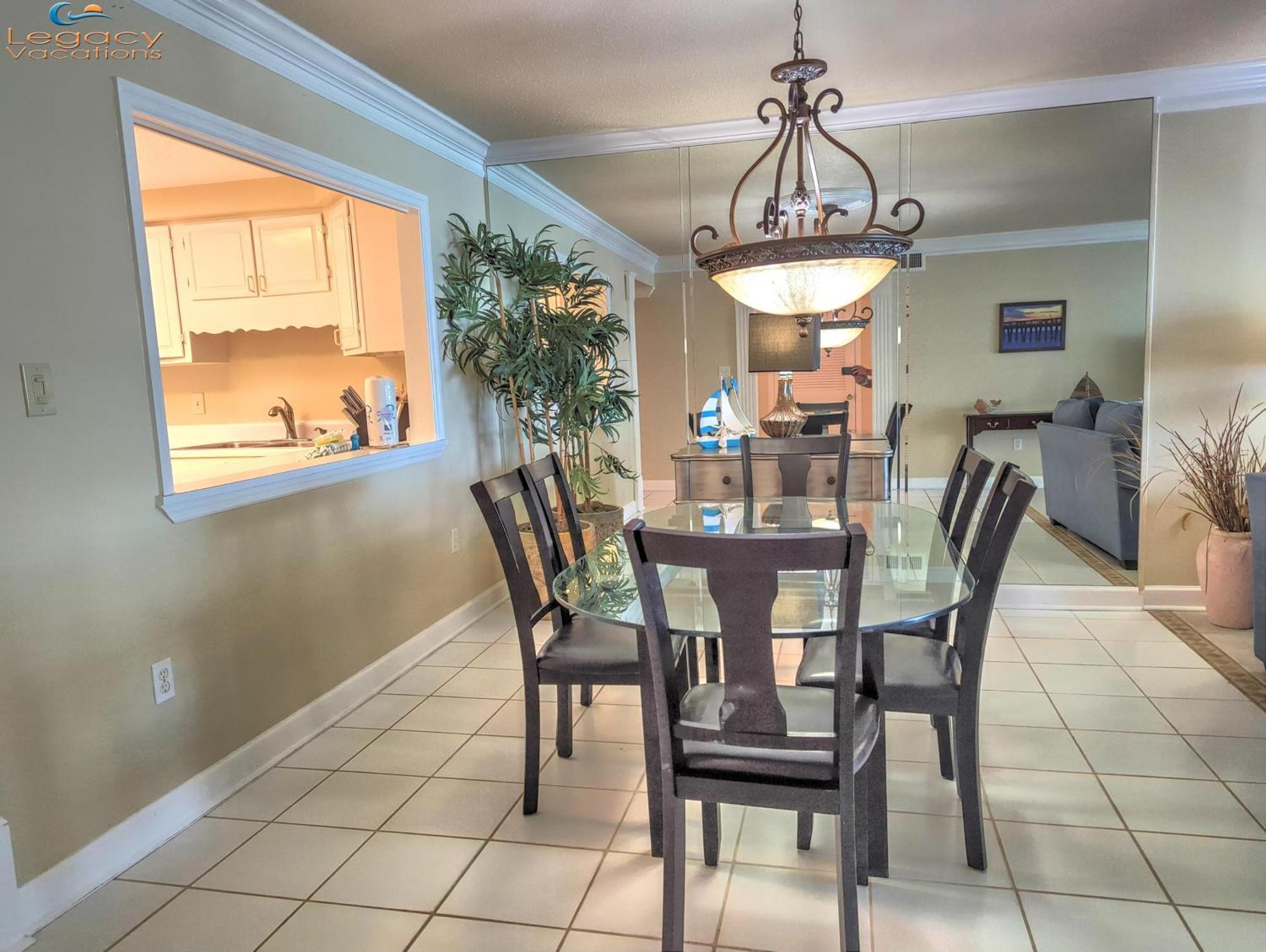 Apartment Slt #2043 - Stunning View! Free Service!
