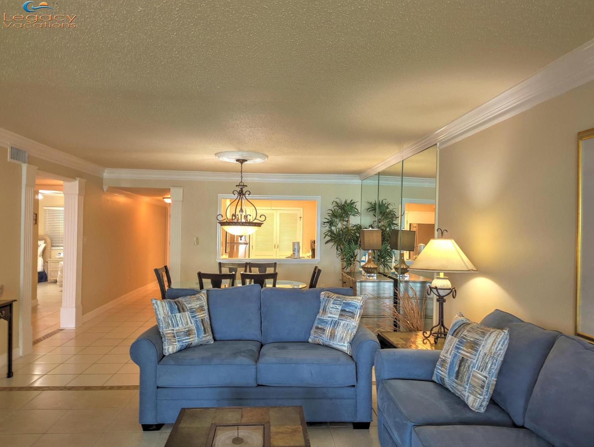 Slt #2043 - Stunning View! Free Service! *