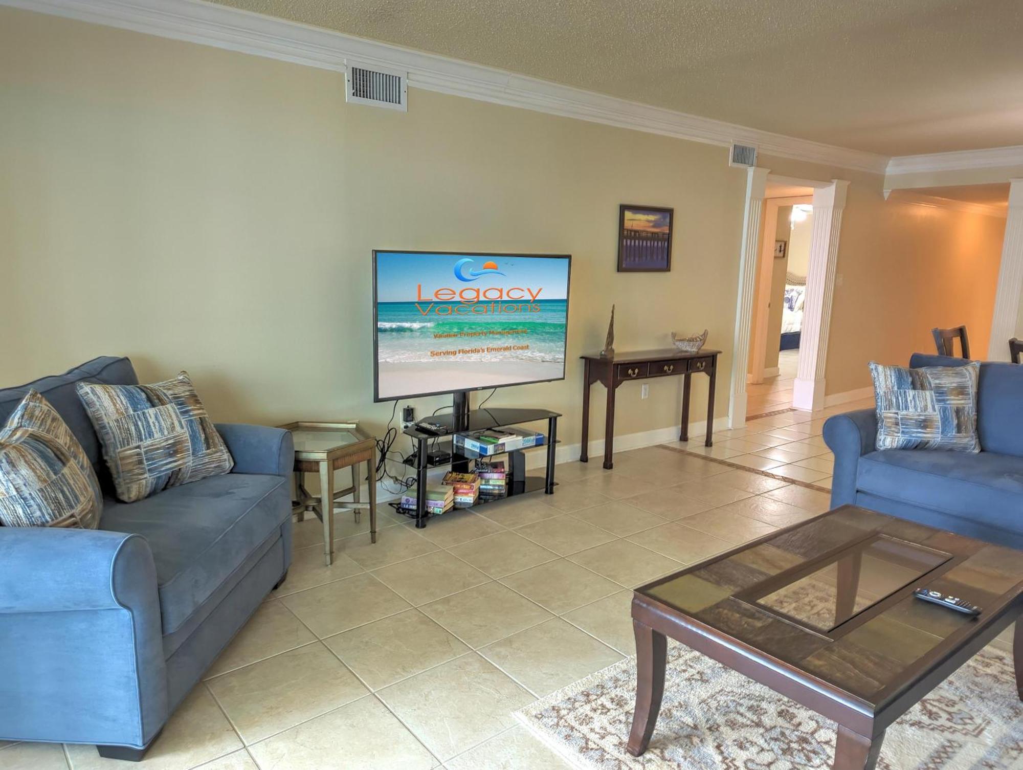 Apartment Slt #2043 - Stunning View! Free Service! Destin