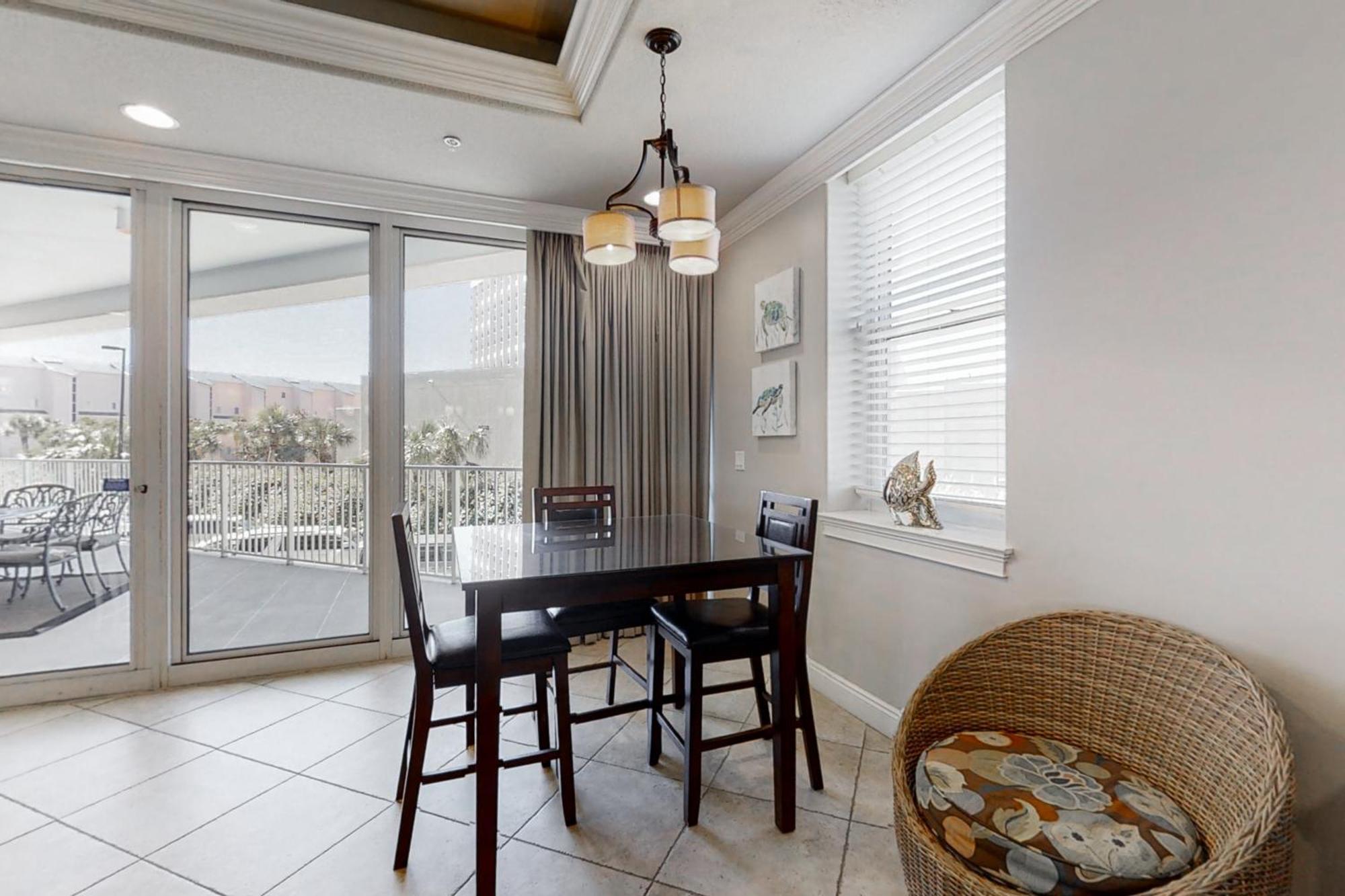Apartment Tops'l Tides 0111 *