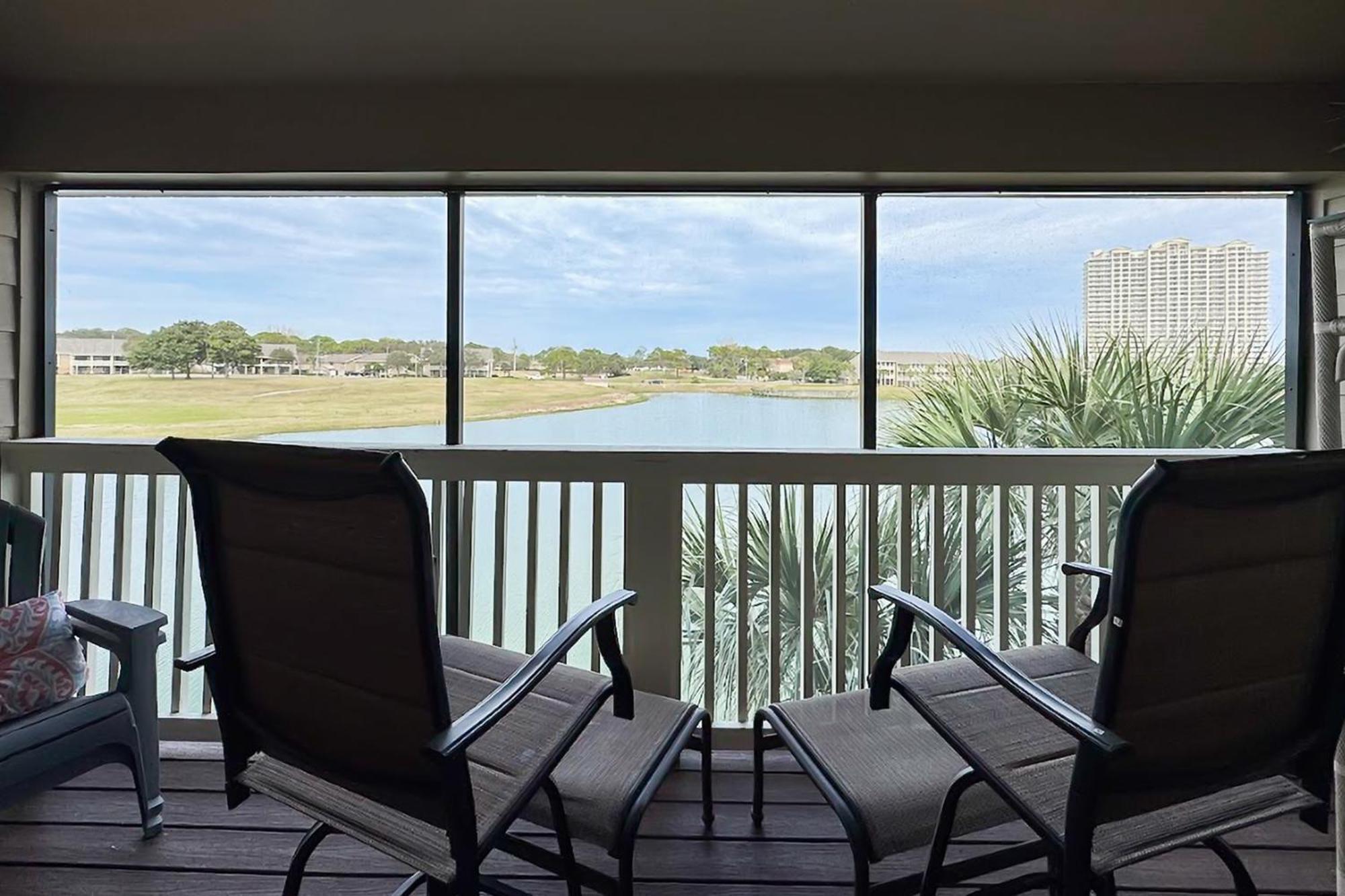 Seascape Lakefront 216 Holiday home *