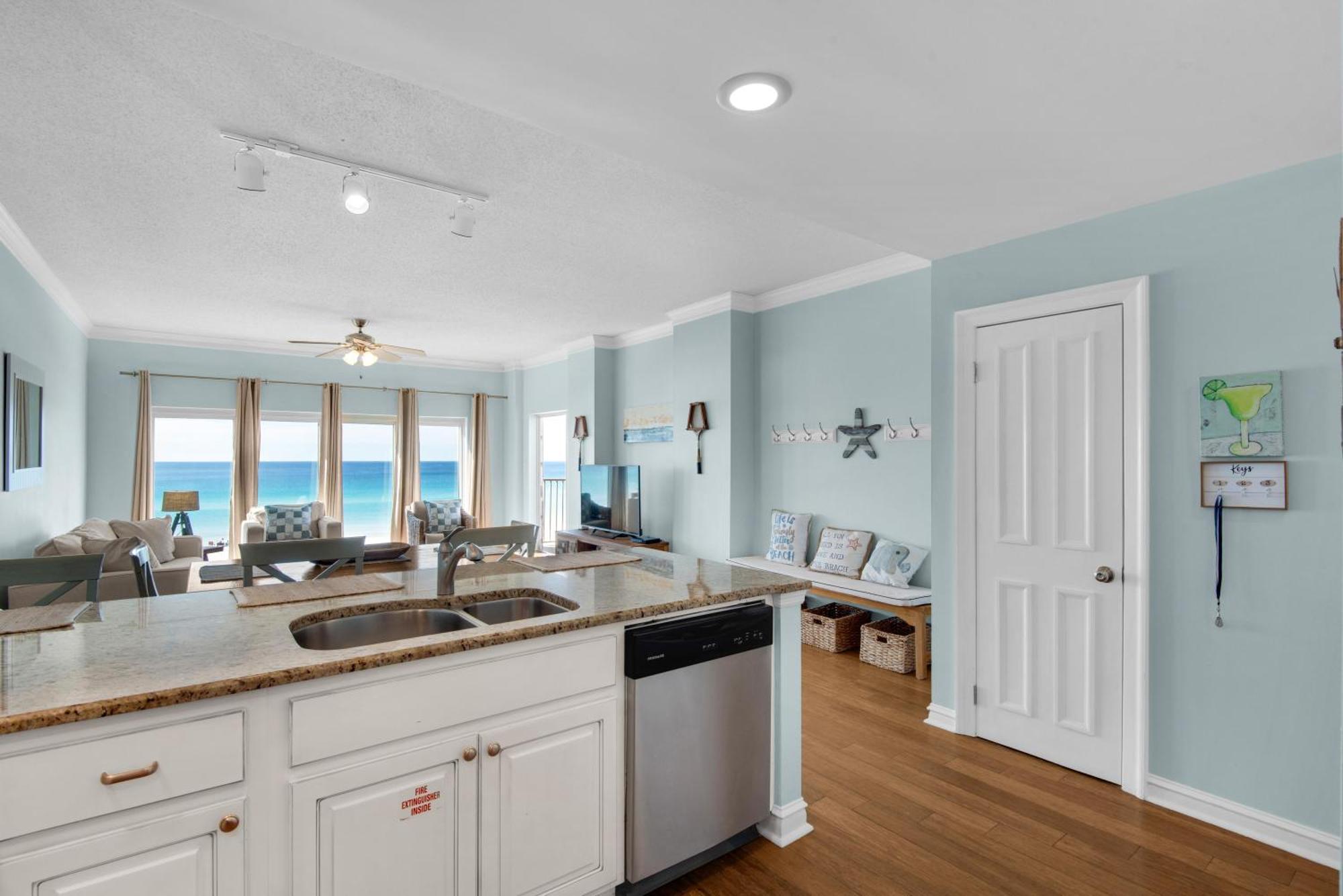 Tops'l Manor 413 Holiday home Destin