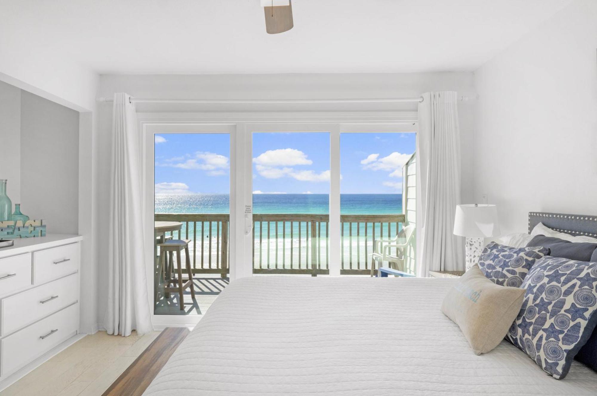 Villa Waterside Dreams With Private *
