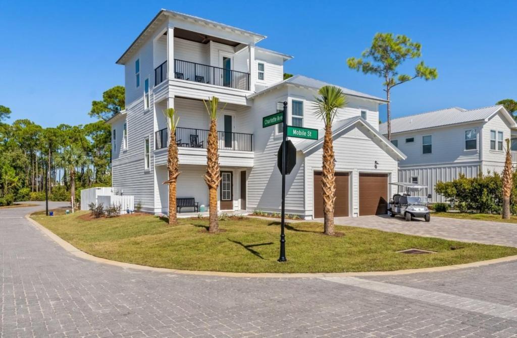 Vacation Station With Private Pool And Lsv Holiday home Destin