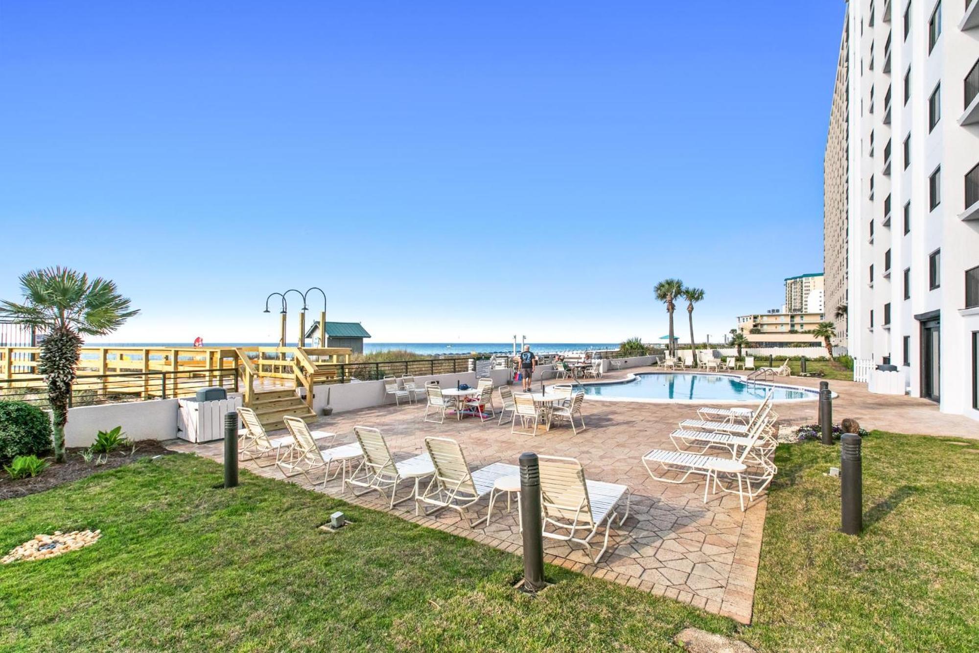 Emerald Towers 0704 Destin