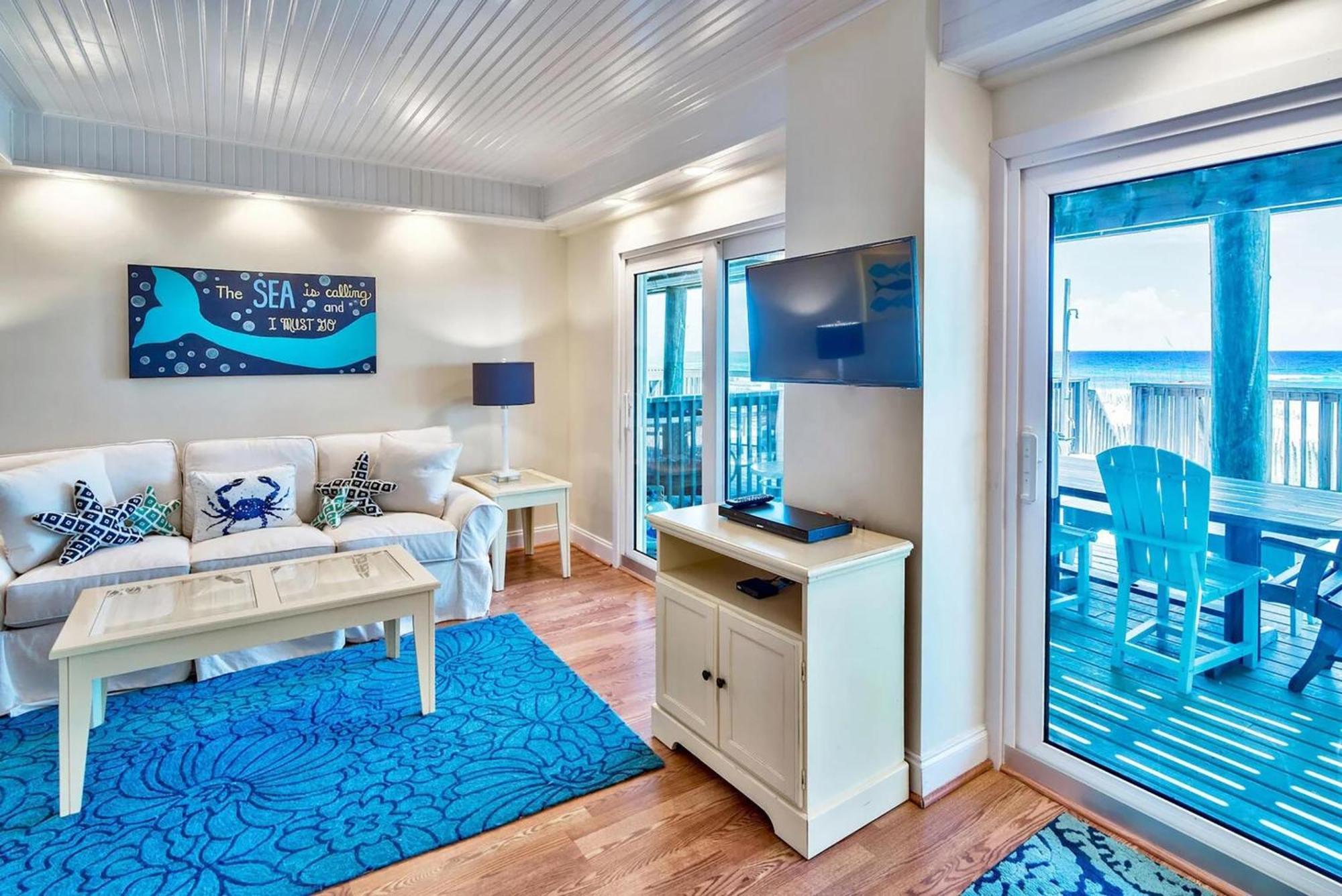 Reef #8- Beachy Keen Holiday home *