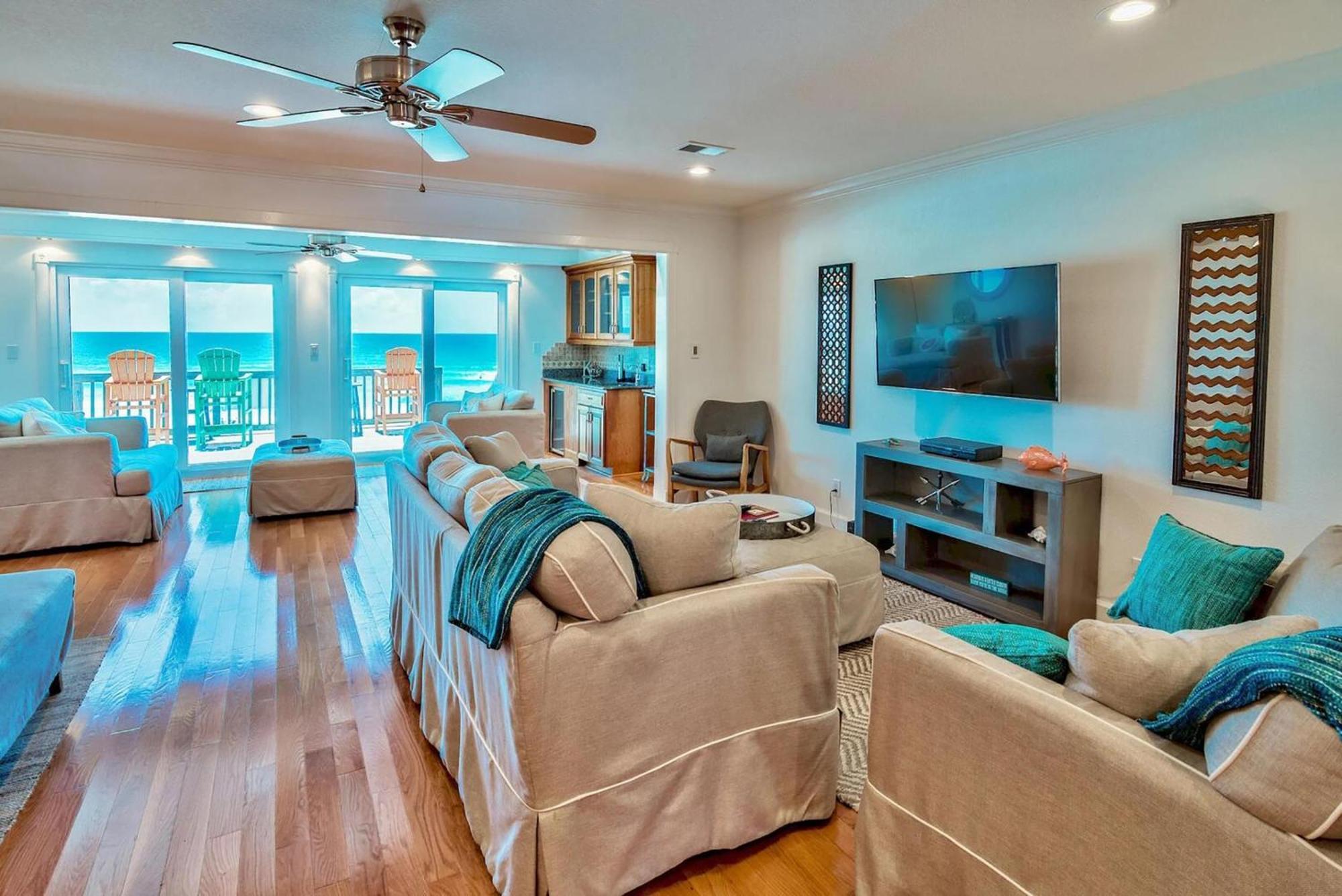 Reef #8- Beachy Keen Holiday home Destin