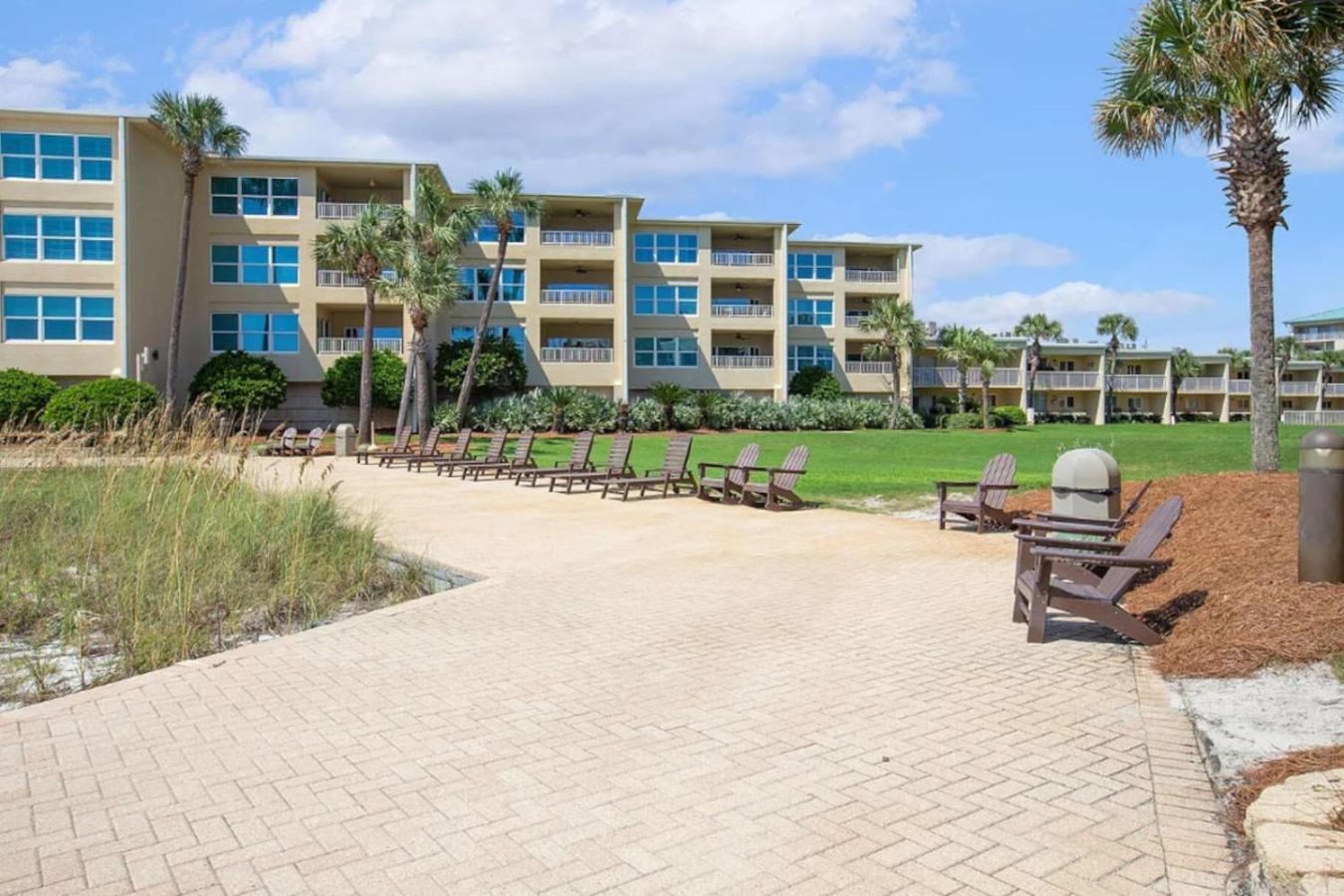 2 Bed Private Access Laundry Fitness Game Destin