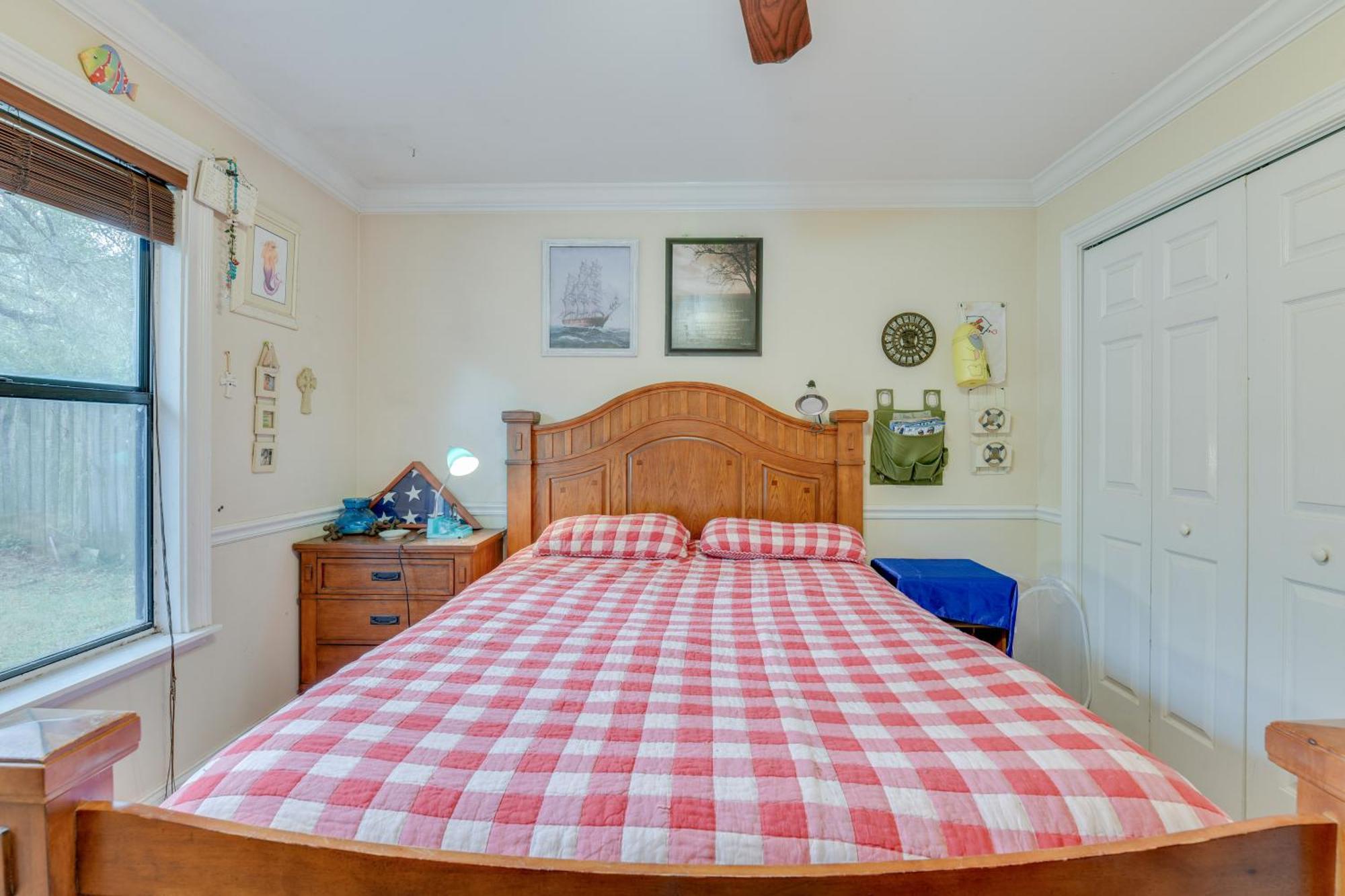Holiday home Pet-friendly Freeport - 2 Mi To Beach! *