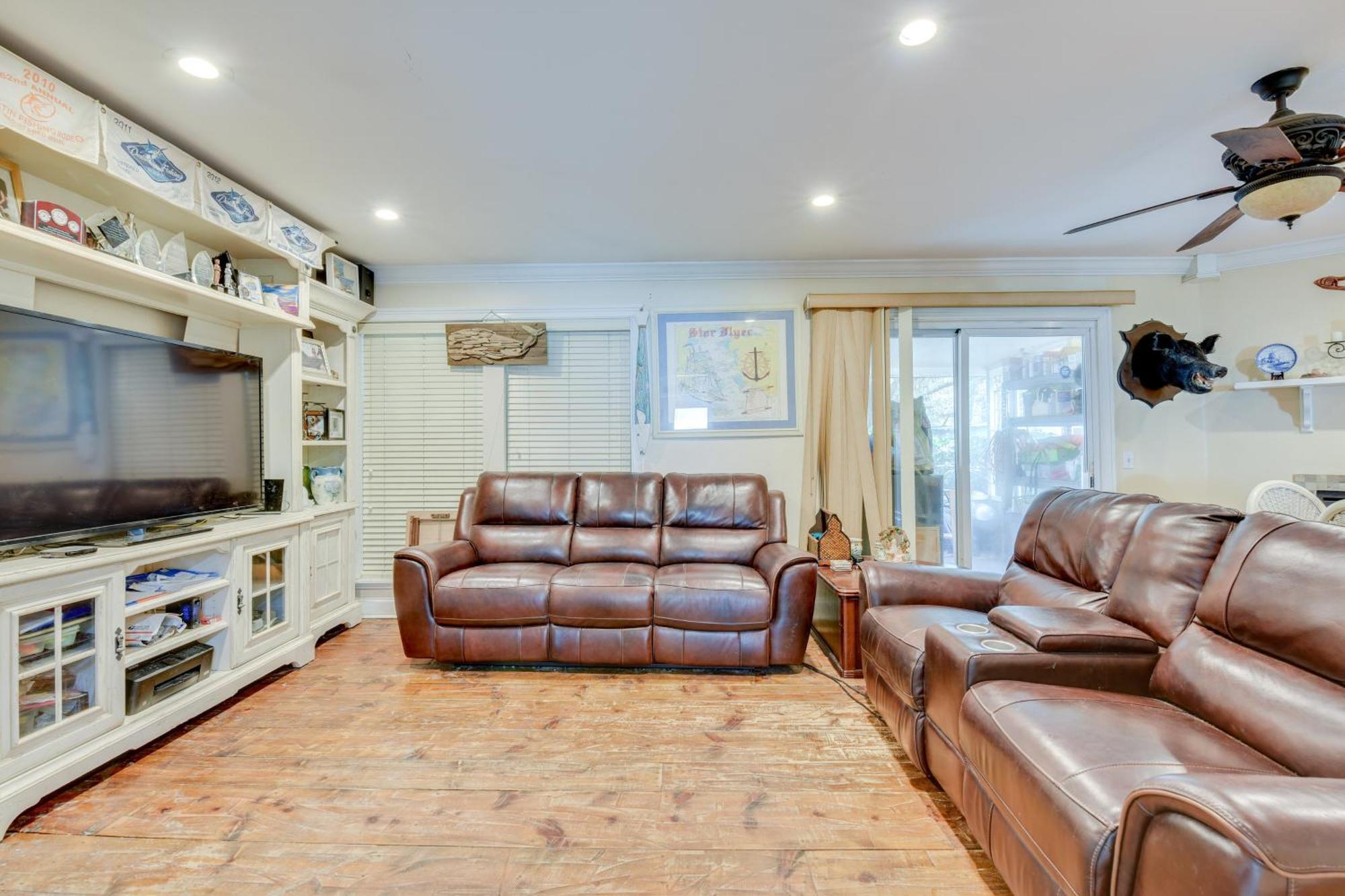 Holiday home Pet-friendly Freeport - 2 Mi To Beach!