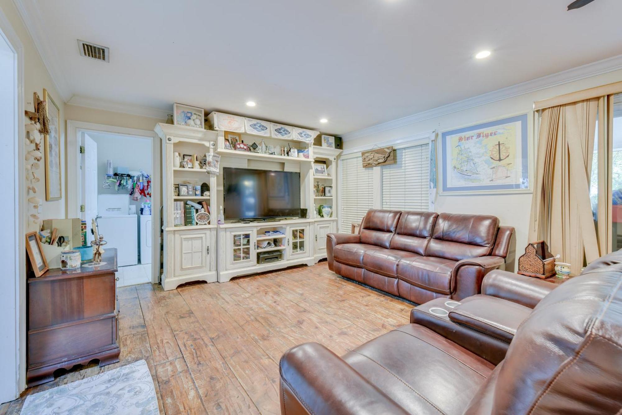 Holiday home Pet-friendly Freeport - 2 Mi To Beach! *