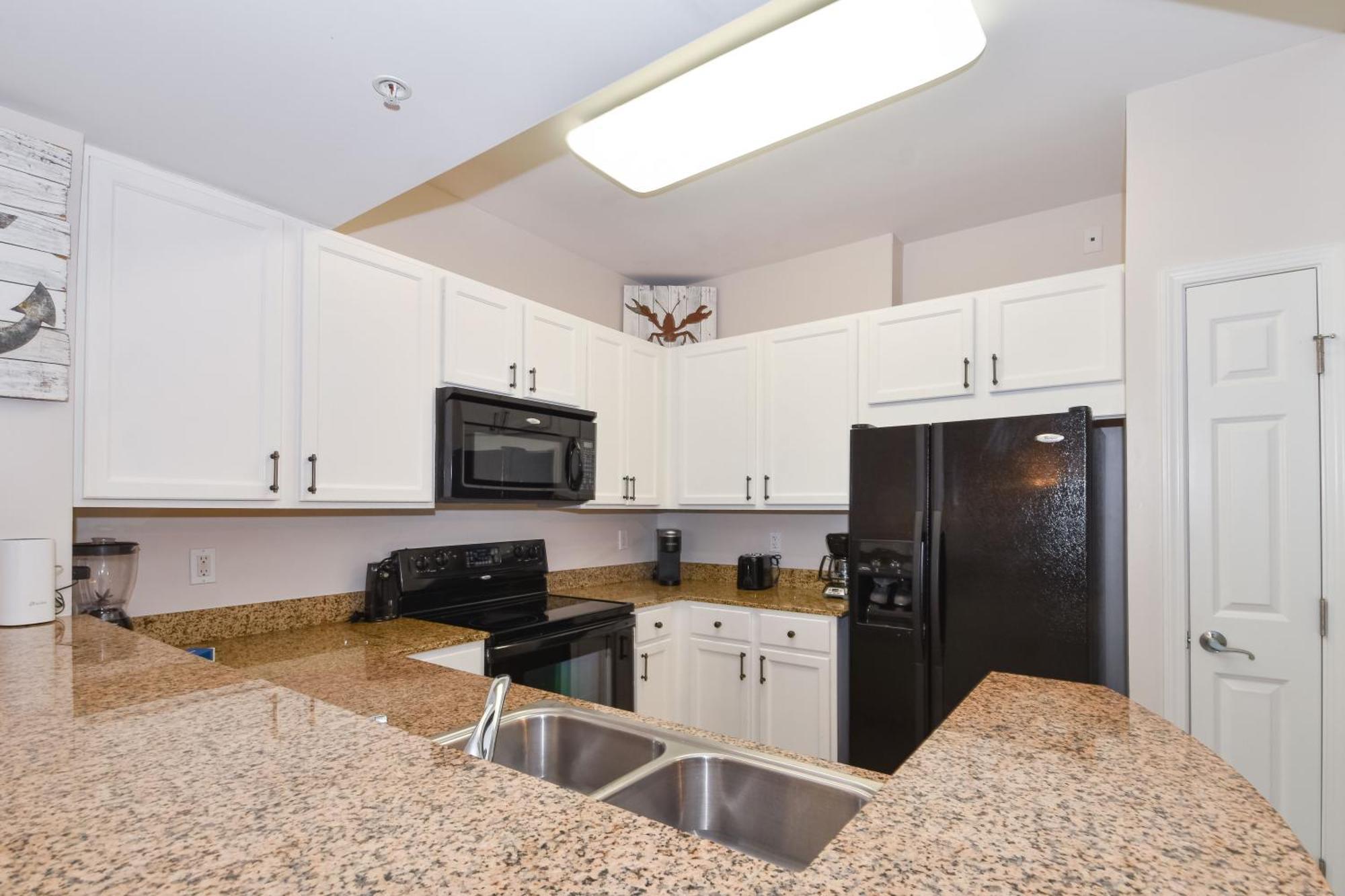 The Palms Of 1209 Junior Apartment