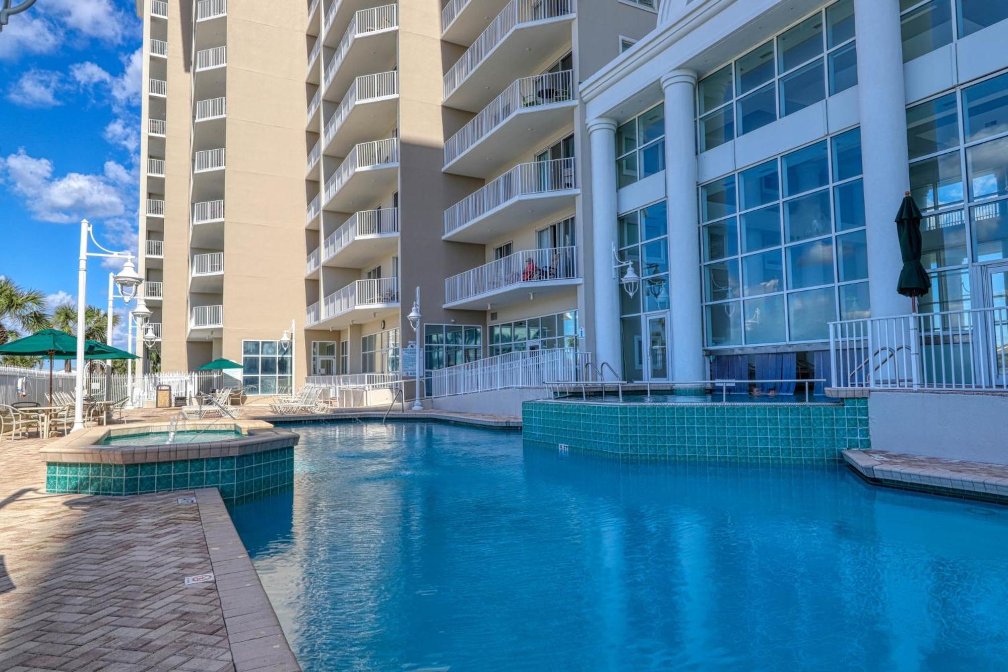 Majestic Sun B905 Destin