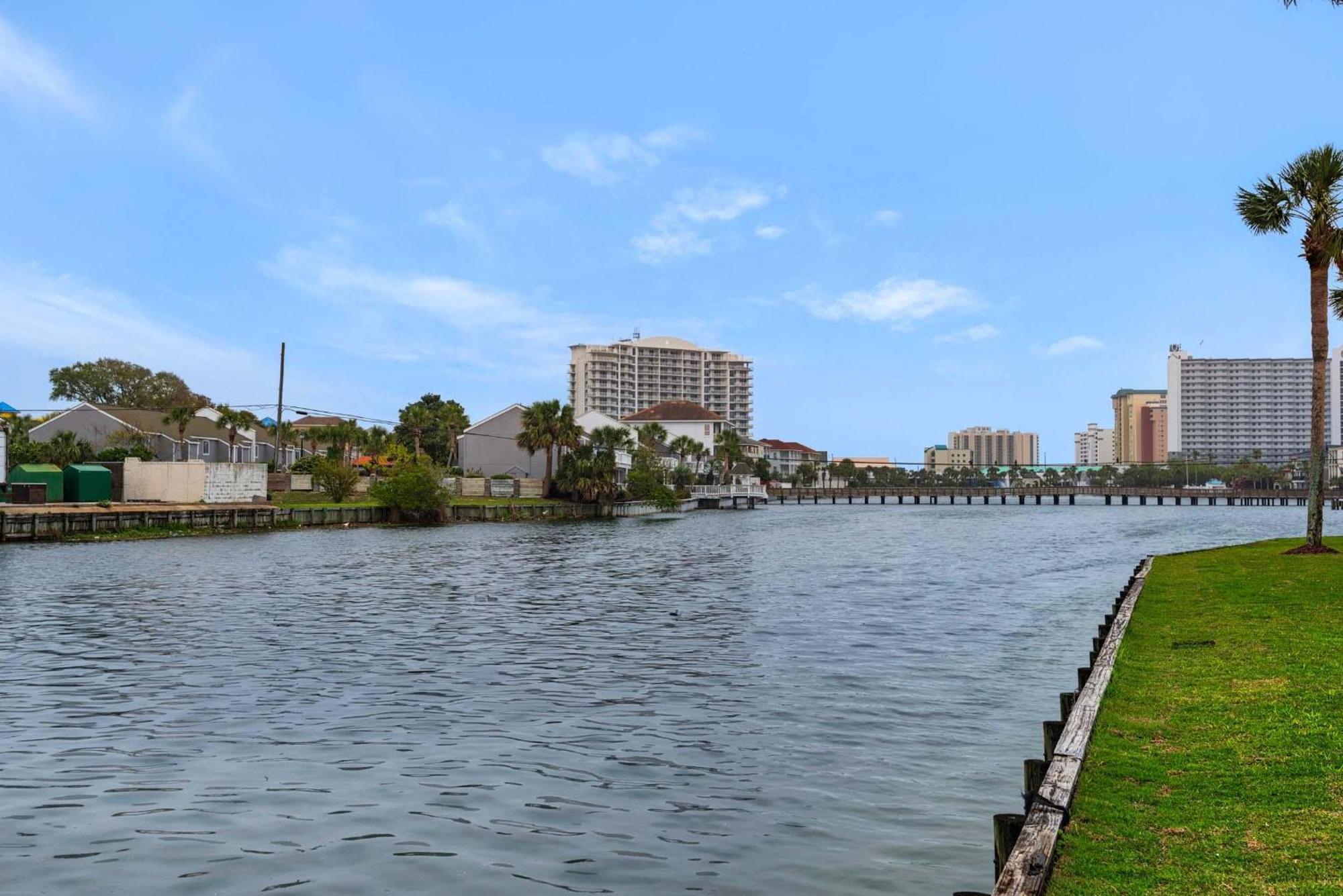 Holiday home Shoreline Towers Townhouse 4-3