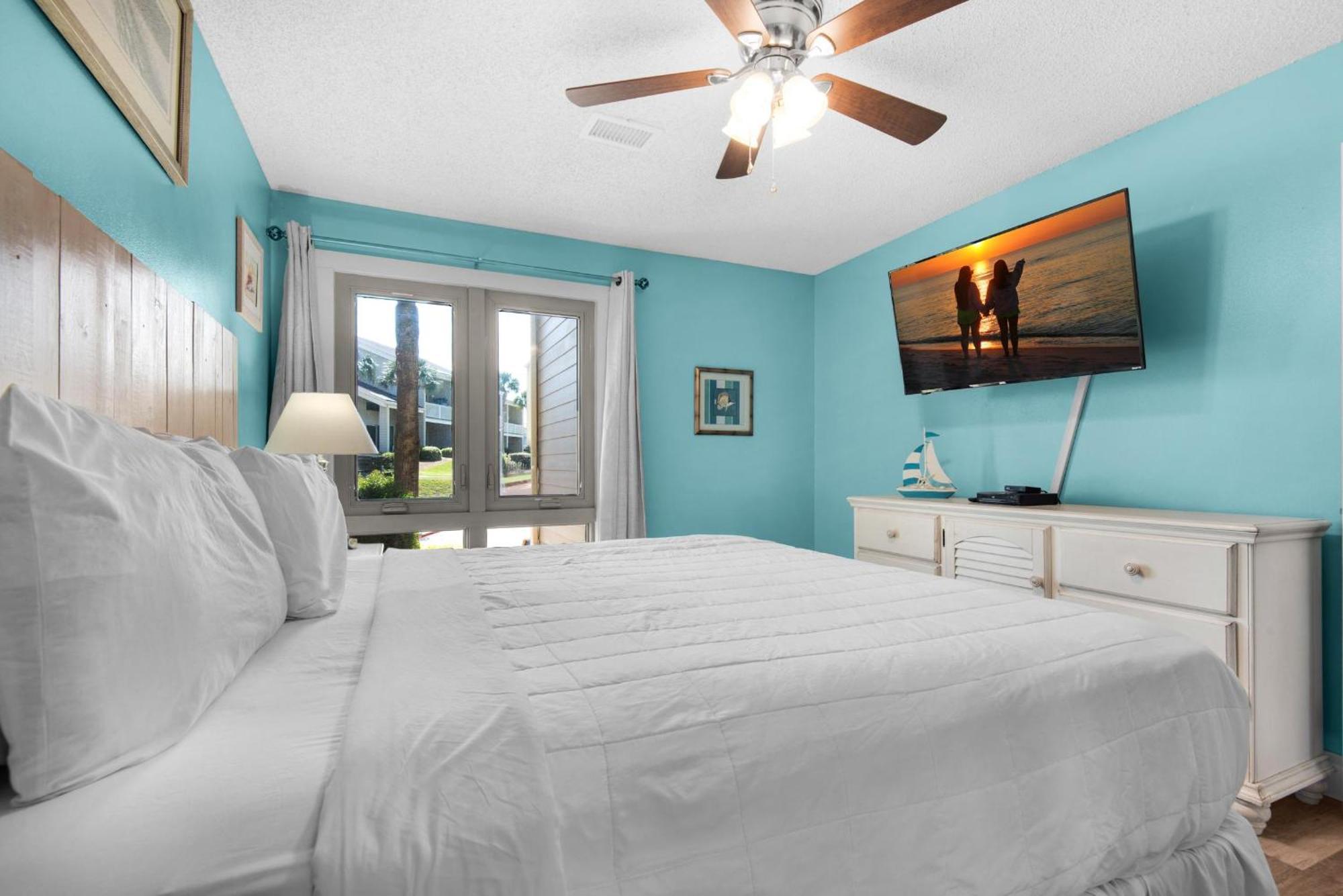 Seascape Lakefront 114- Break