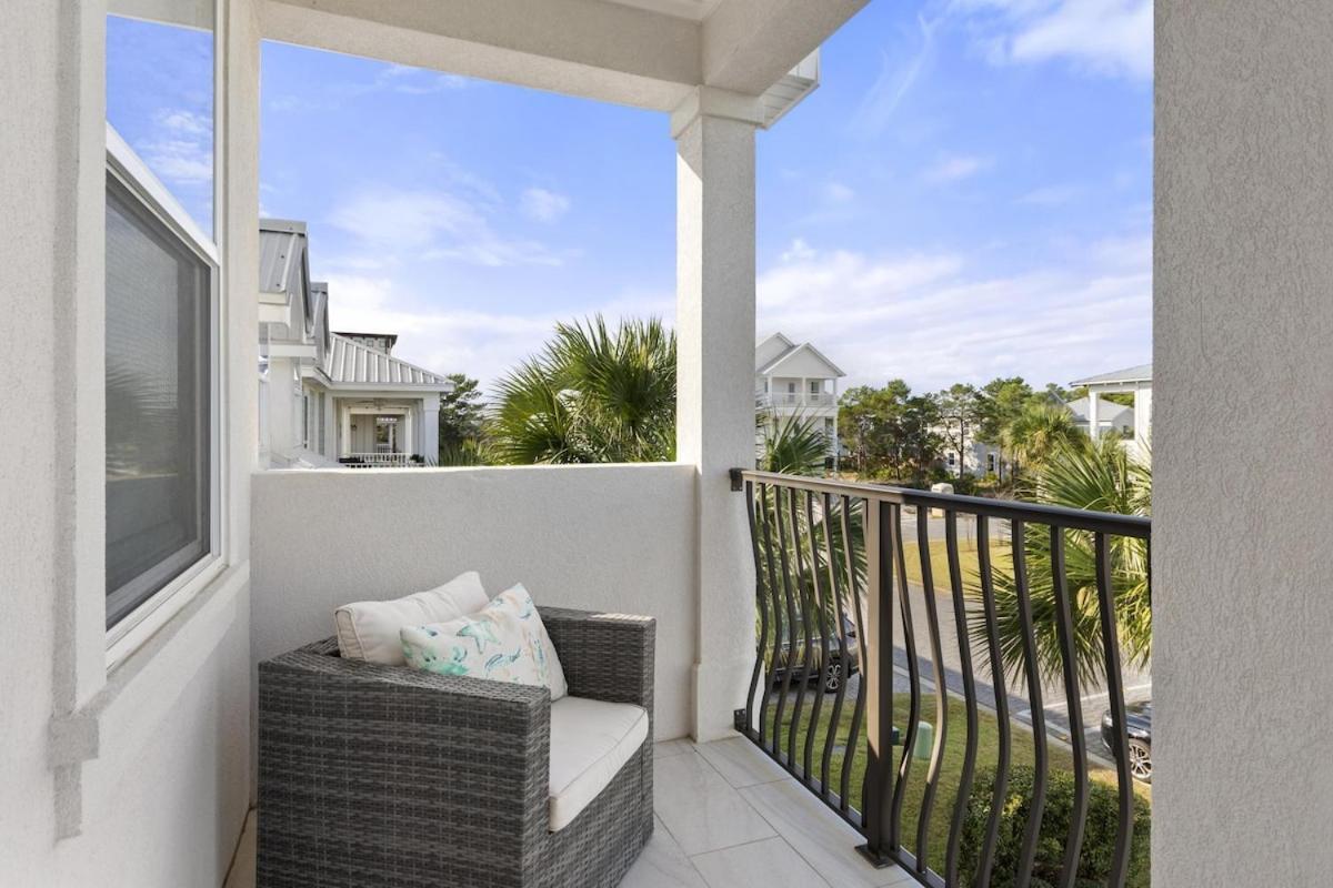 Holiday home Whispering Palms - Of Frangista *
