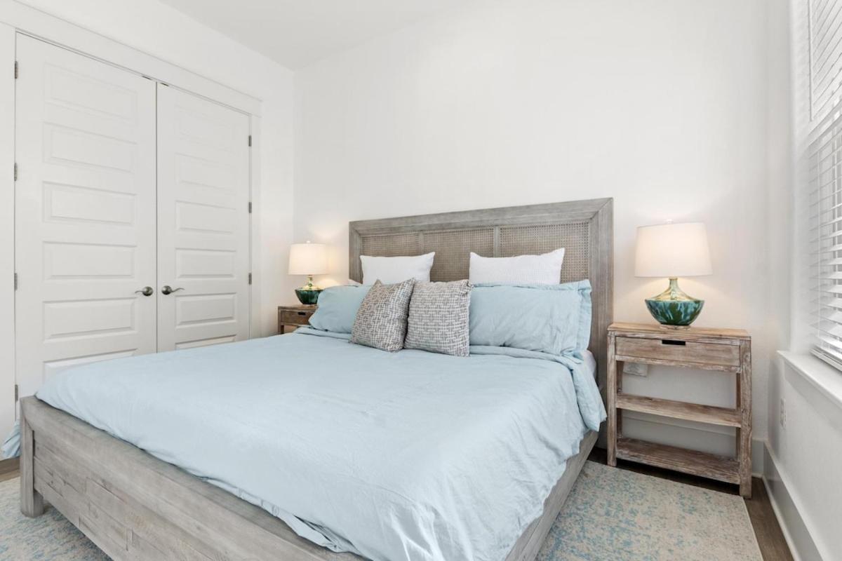 Whispering Palms - Of Frangista Holiday home Destin