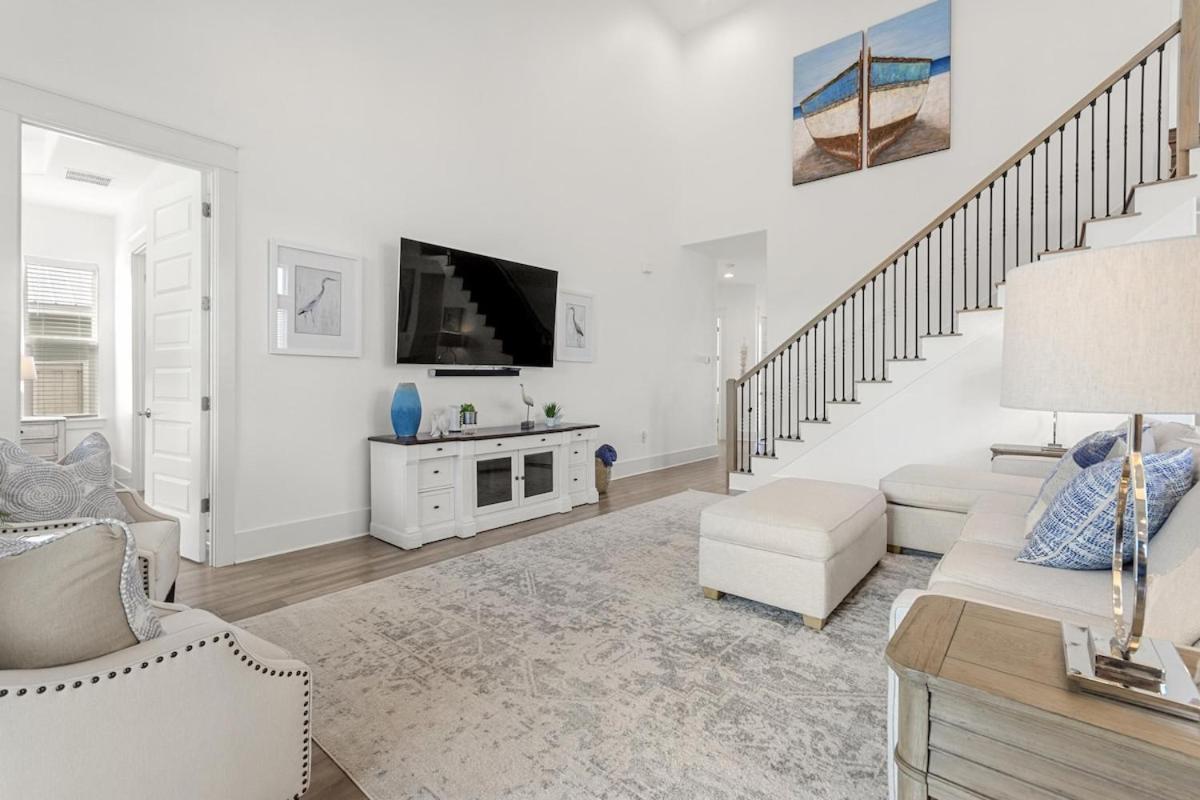 Whispering Palms - Of Frangista Holiday home Destin