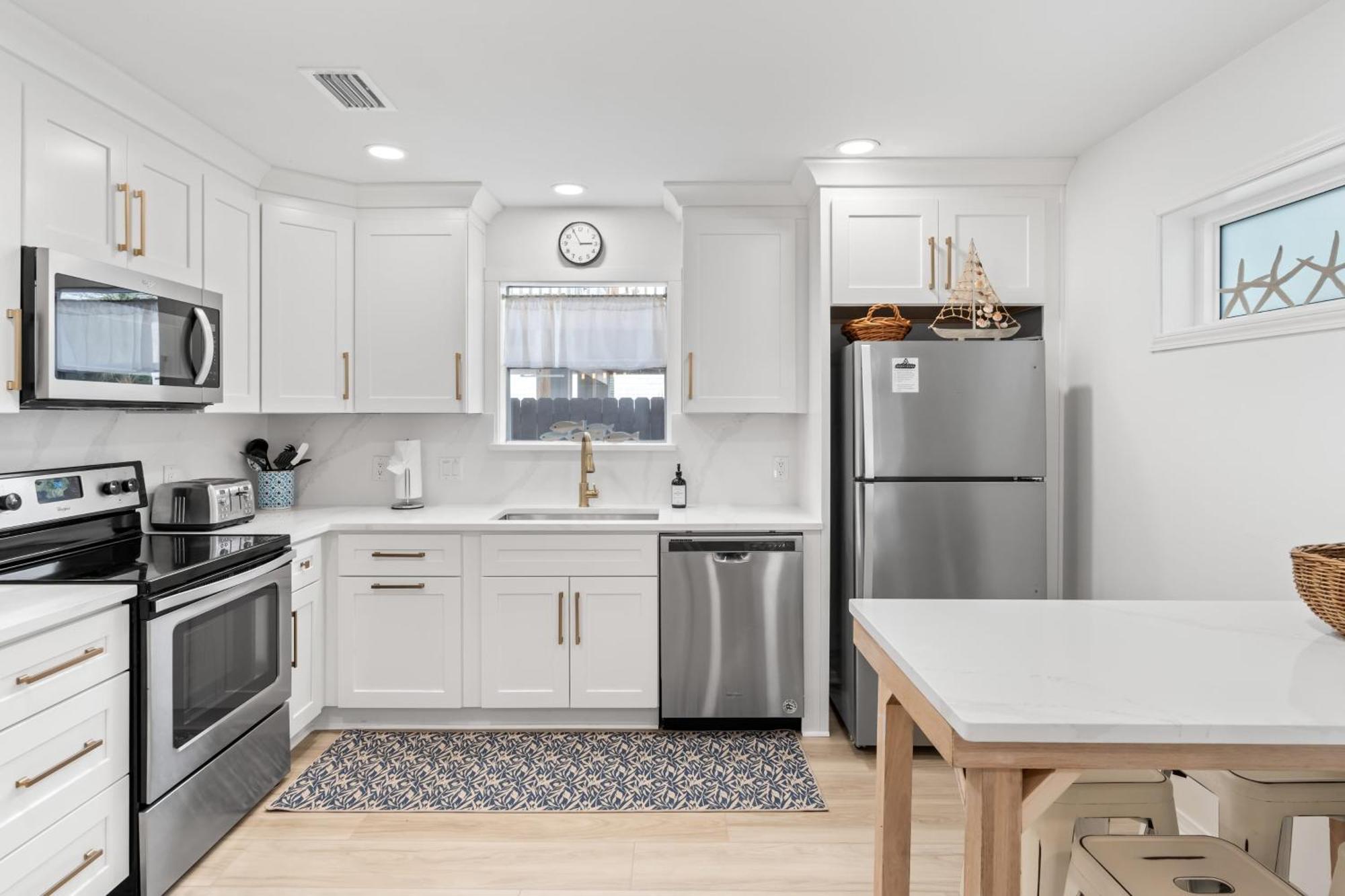 Dolphin By Avantstay 2 Mins Walk To W Pool Large Outdoor Entertaining Area * Destin