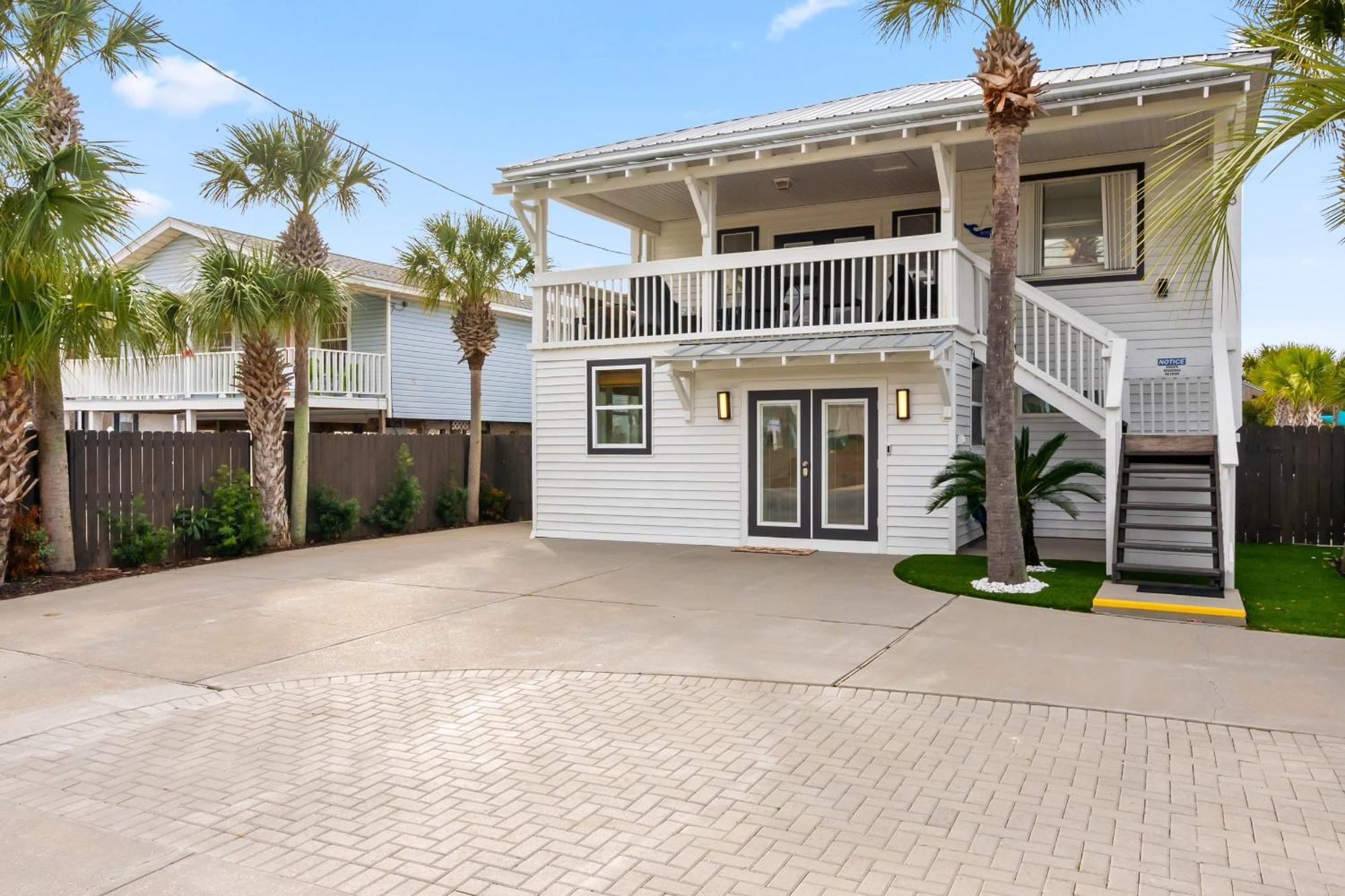 Dolphin By Avantstay 2 Mins Walk To W Pool Large Outdoor Entertaining Area