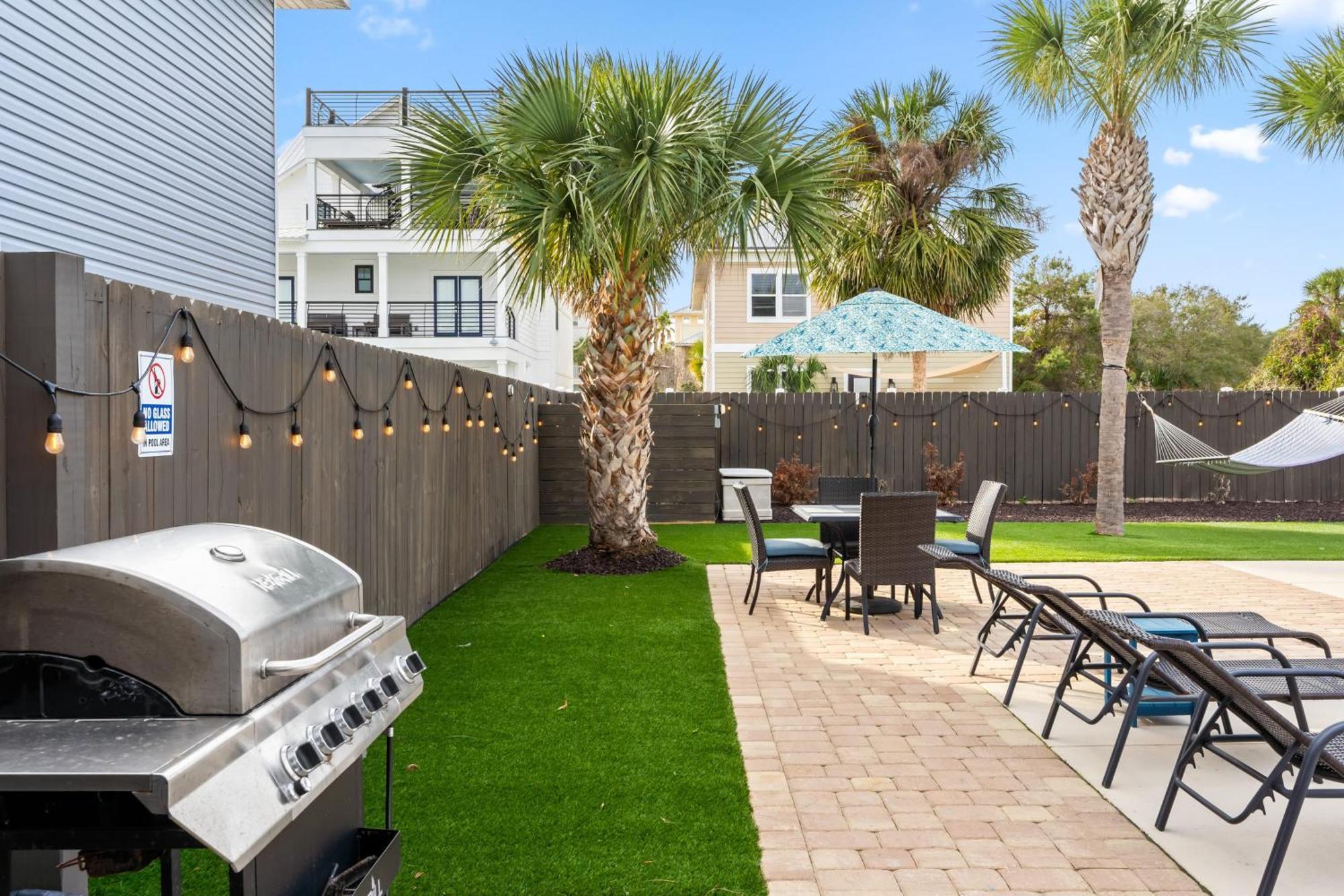 Dolphin By Avantstay 2 Mins Walk To W Pool Large Outdoor Entertaining Area Holiday home