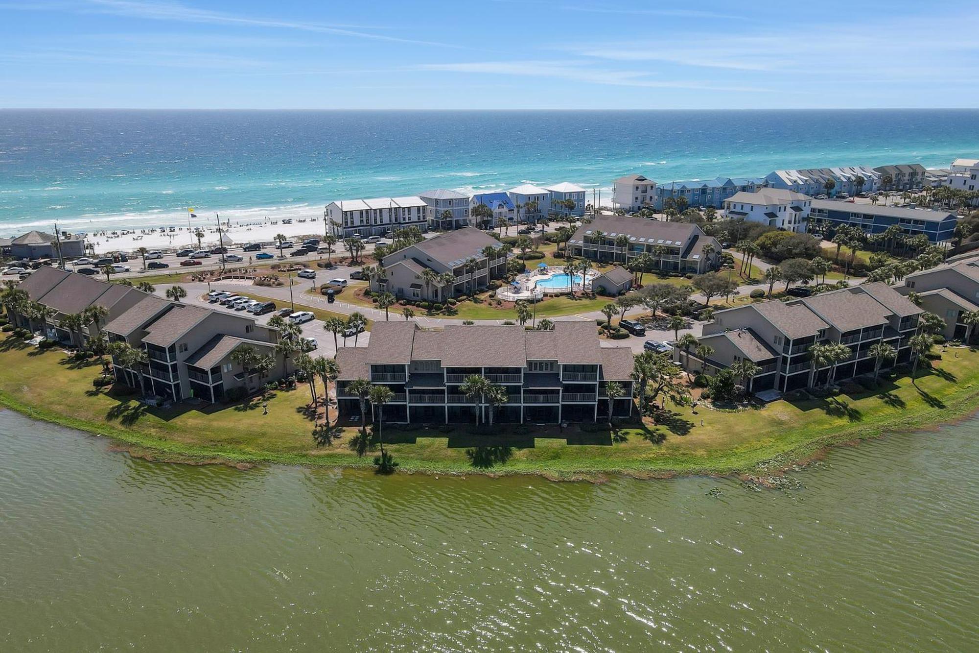 Holiday home Seascape Lakefront 216