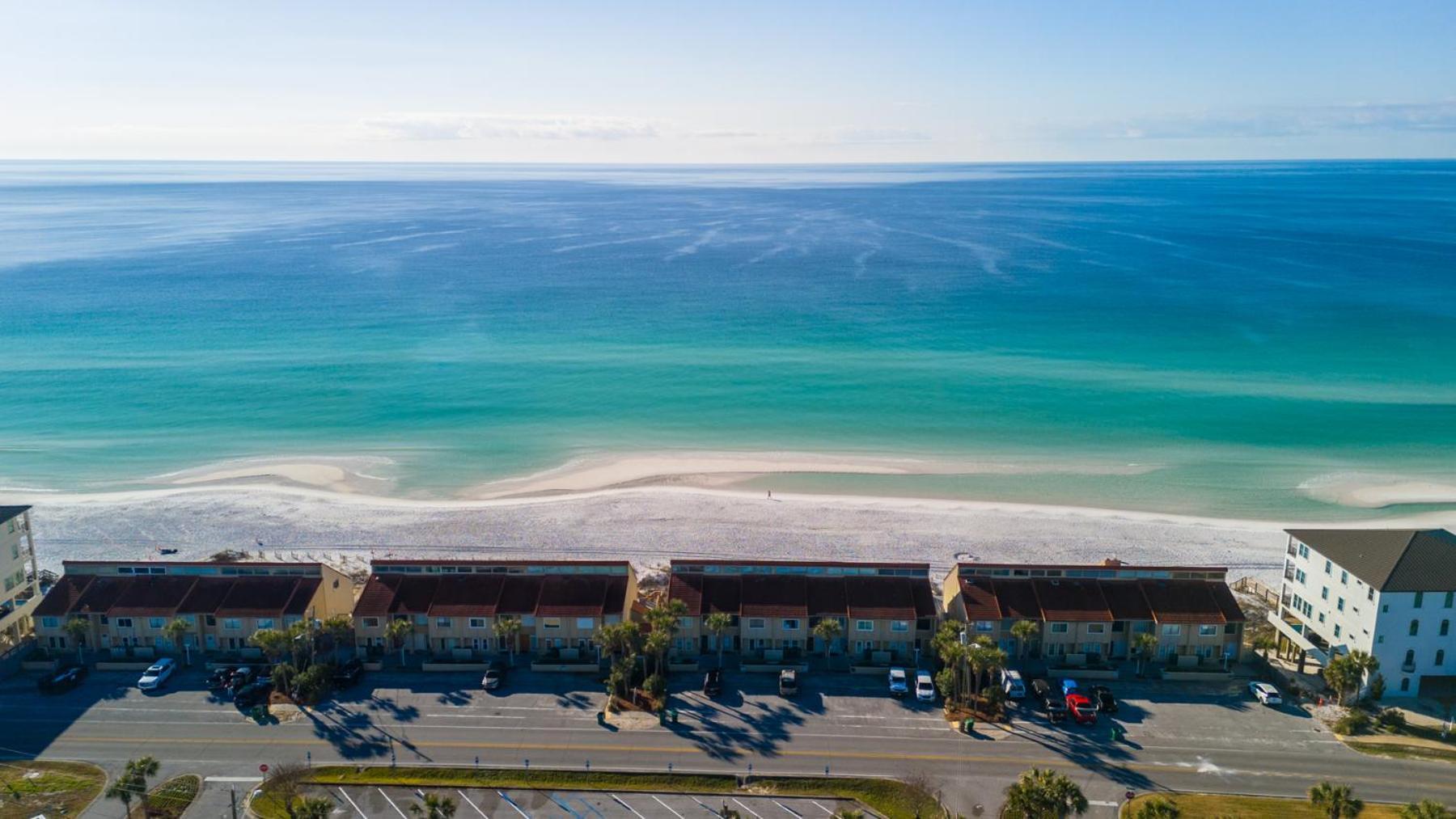 Holiday home Coastal Tides At Enclave 403a