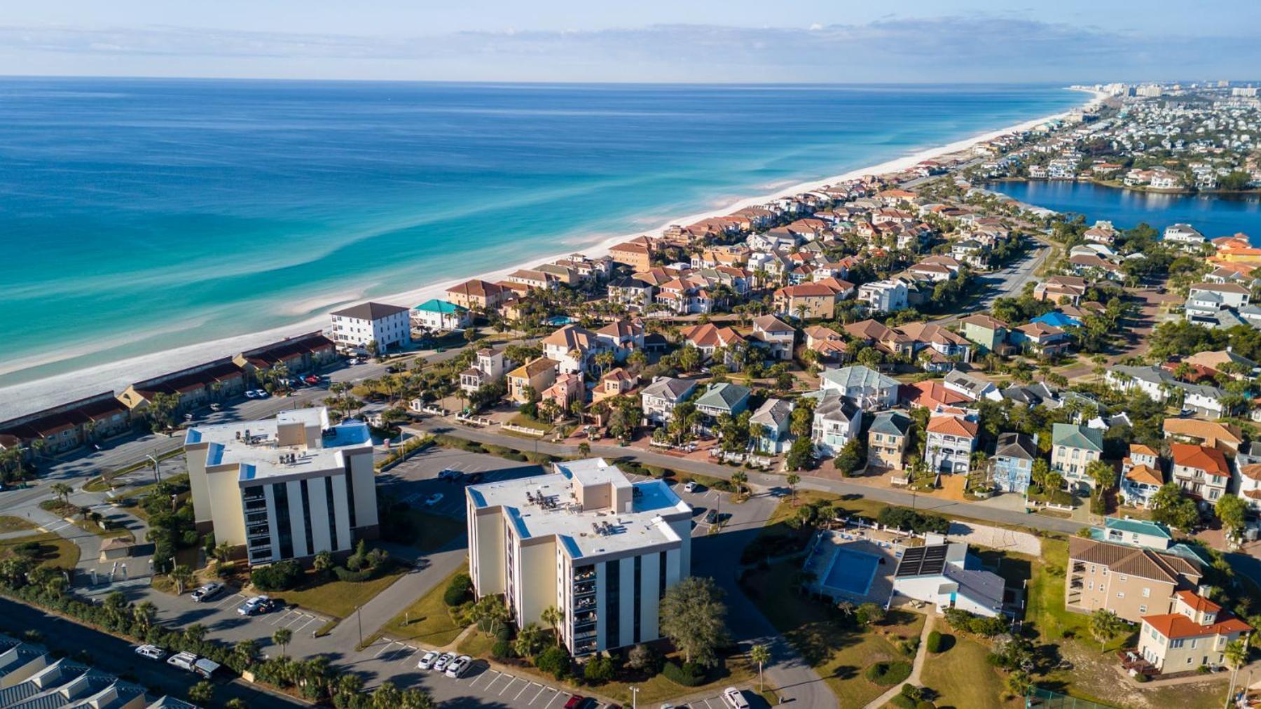Coastal Tides At Enclave 403a Destin