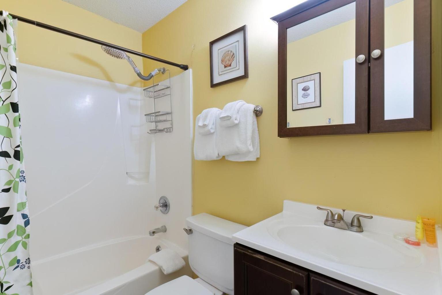 Holiday home Canal Place Unit 8 Harbor Views With Boat Dock Destin