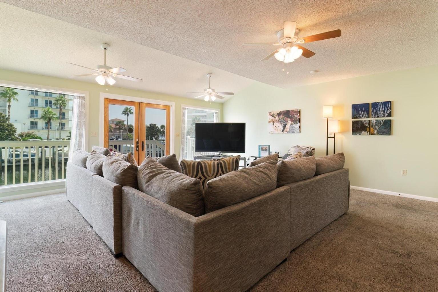 Holiday home Canal Place Unit 8 Harbor Views With Boat Dock *