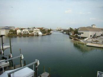 Homes By Isle Apartment